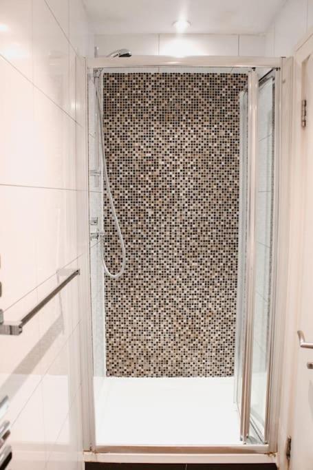 Chic Urban Oasis Appartement