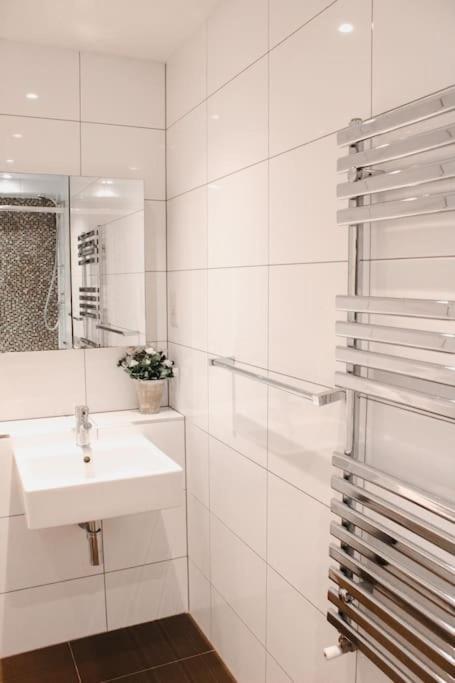 Appartement Chic Urban Oasis
