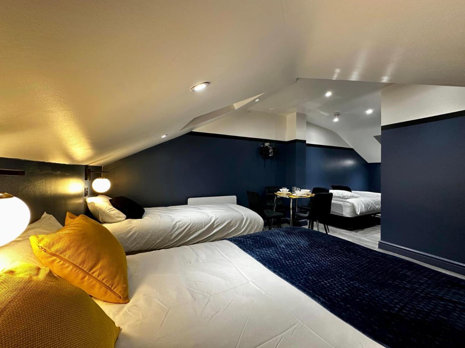 Pensión 39 Blue House Luxury Ensuite Ideal For Tourists *