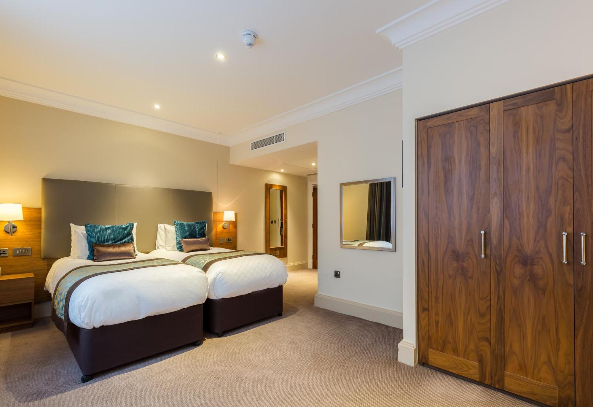 The Marble Arch Hotel, By Thistle 4* Londen