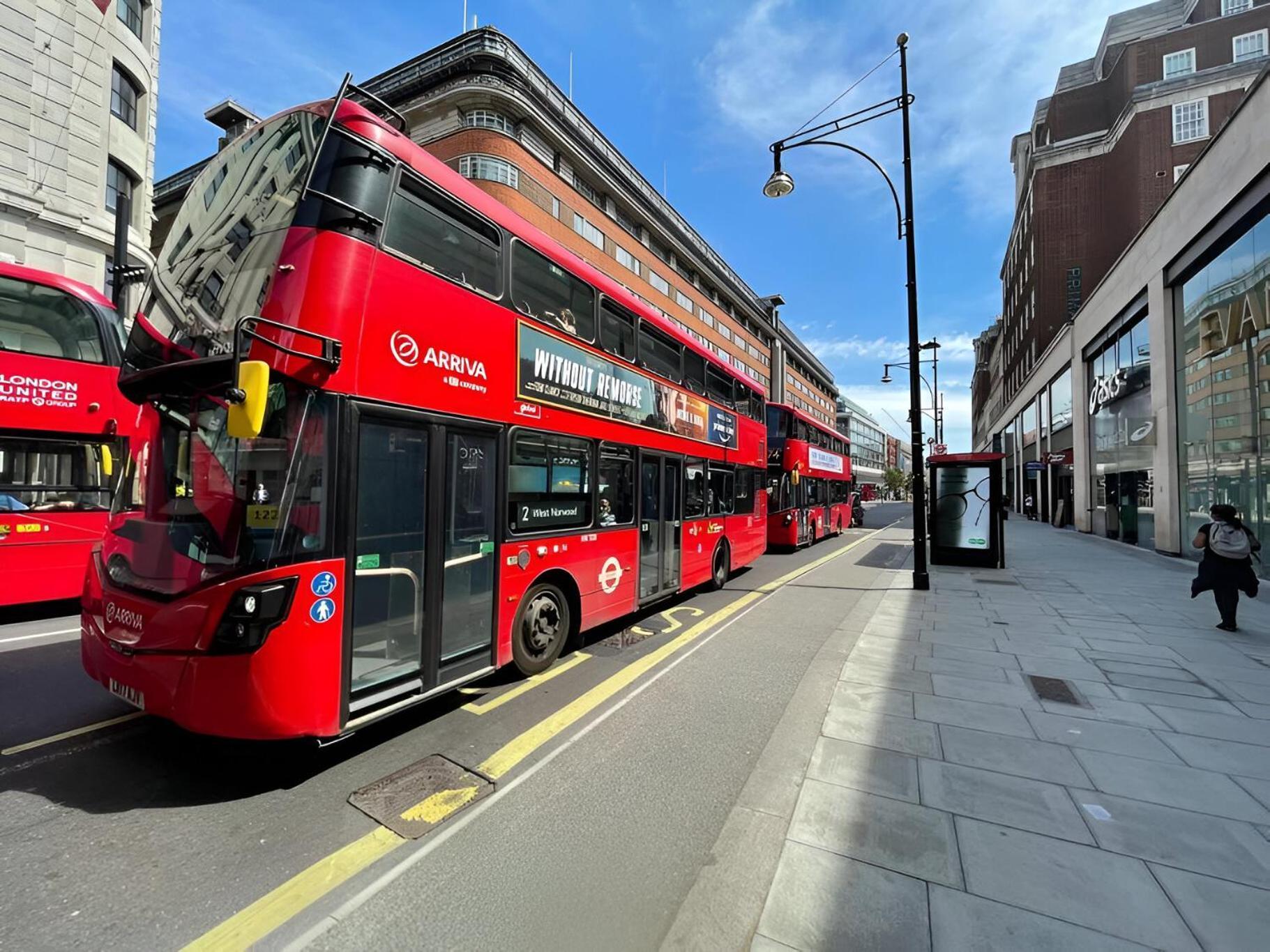 3 Bedroom On Oxford Street Gc4 * Londres