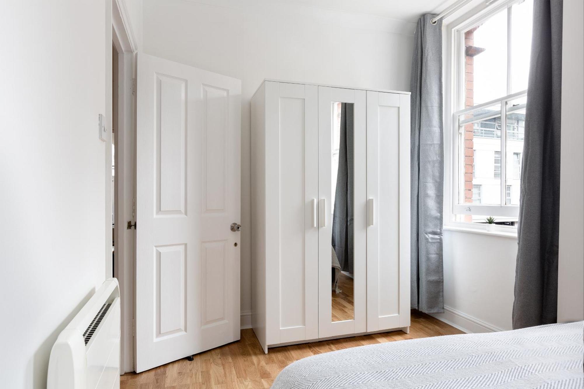 The Aldgate Flat *