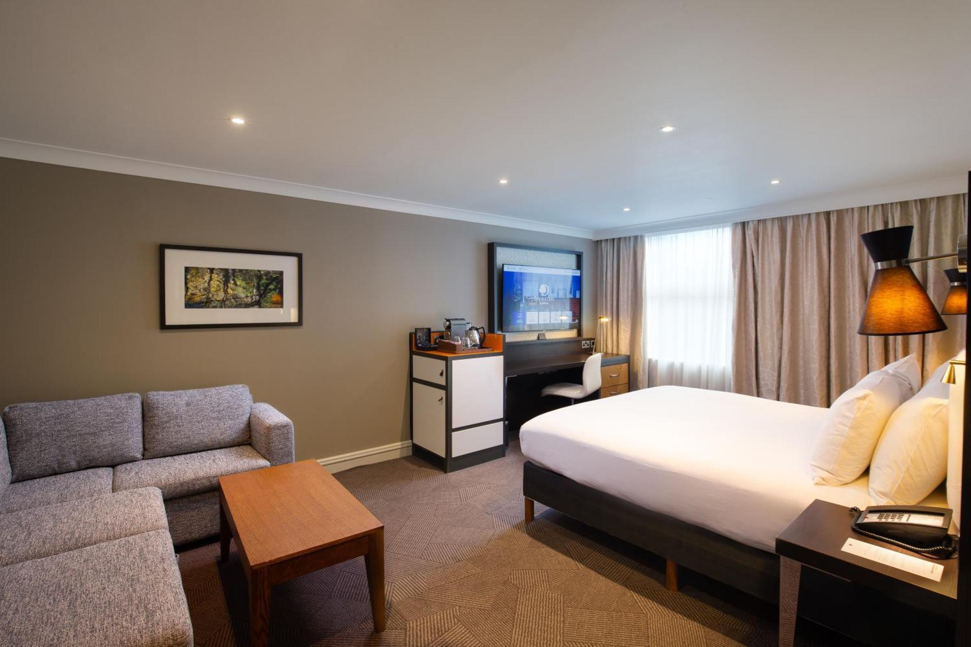 Doubletree By Hilton Ealing 4* London