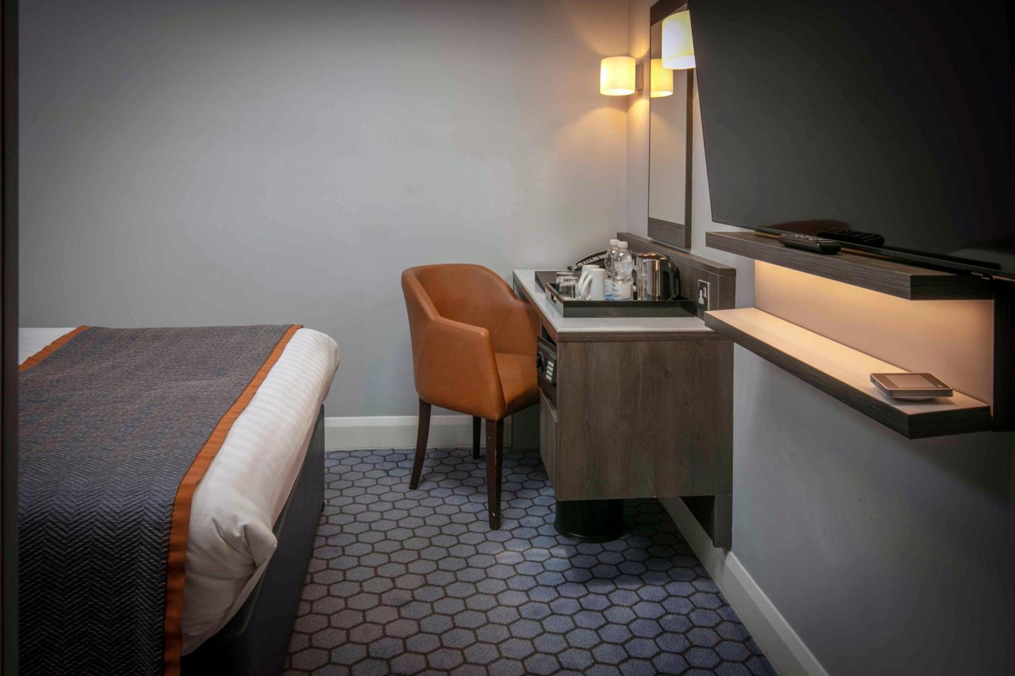 Hotel Western Vauxhall 4*