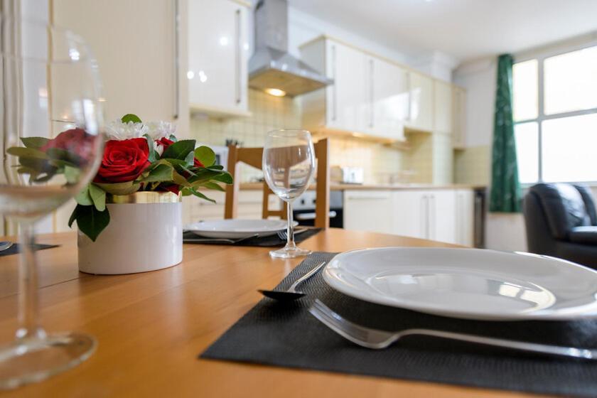 Spectacular 3 Bed In Blackheath London