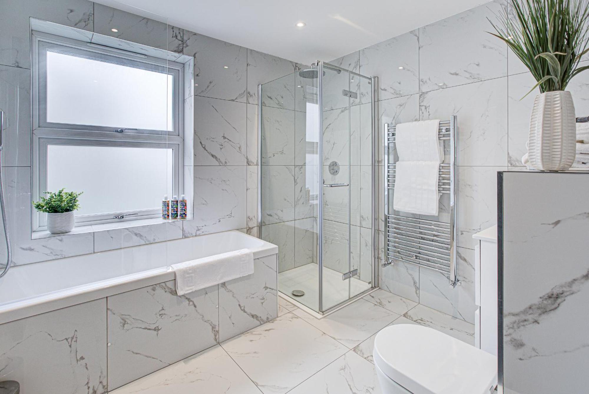 Hybrid Resi - London, Fulham Near Chelsea And Putney * London