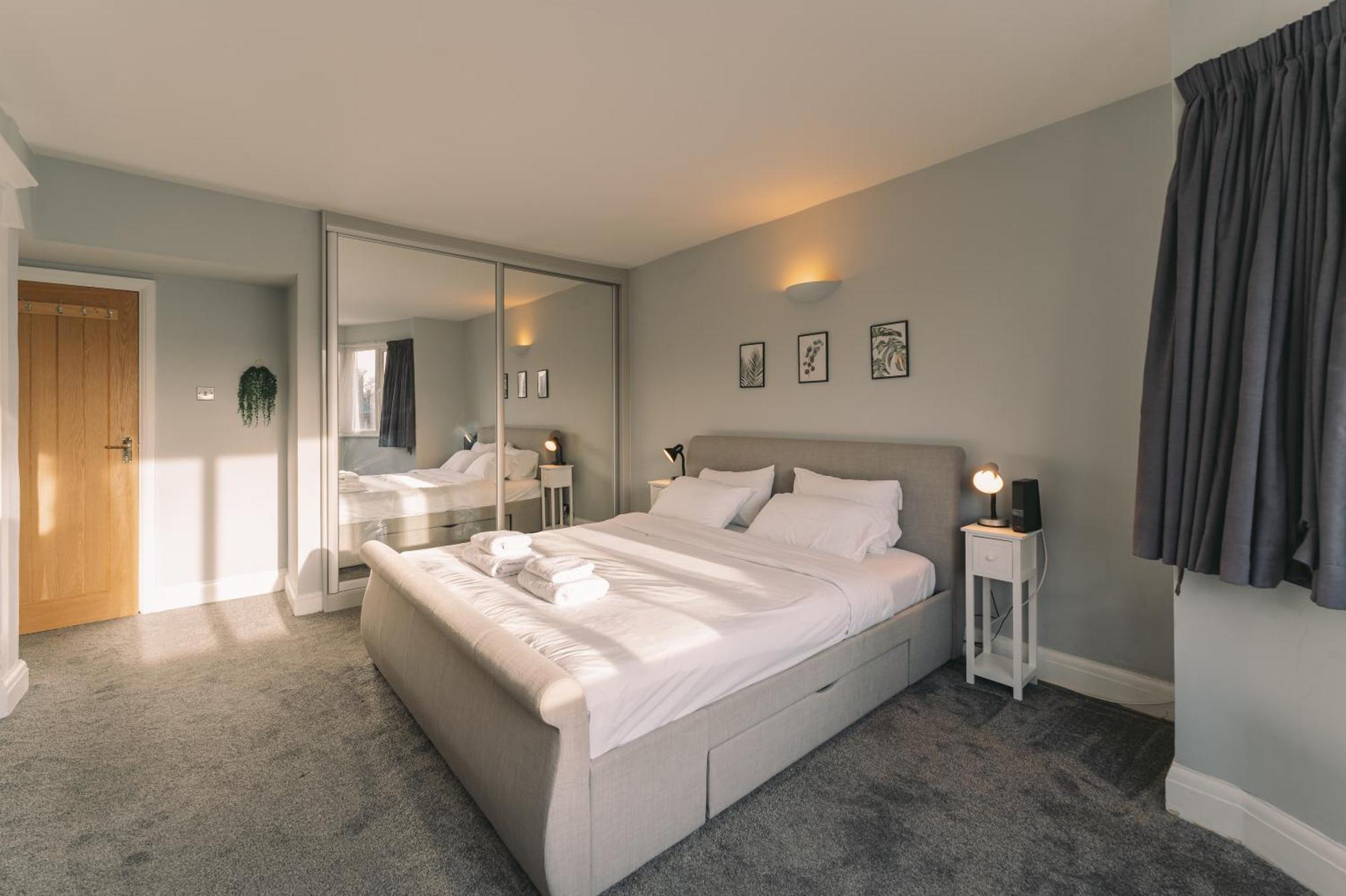 Apartamento Modern Flat By The Underground.