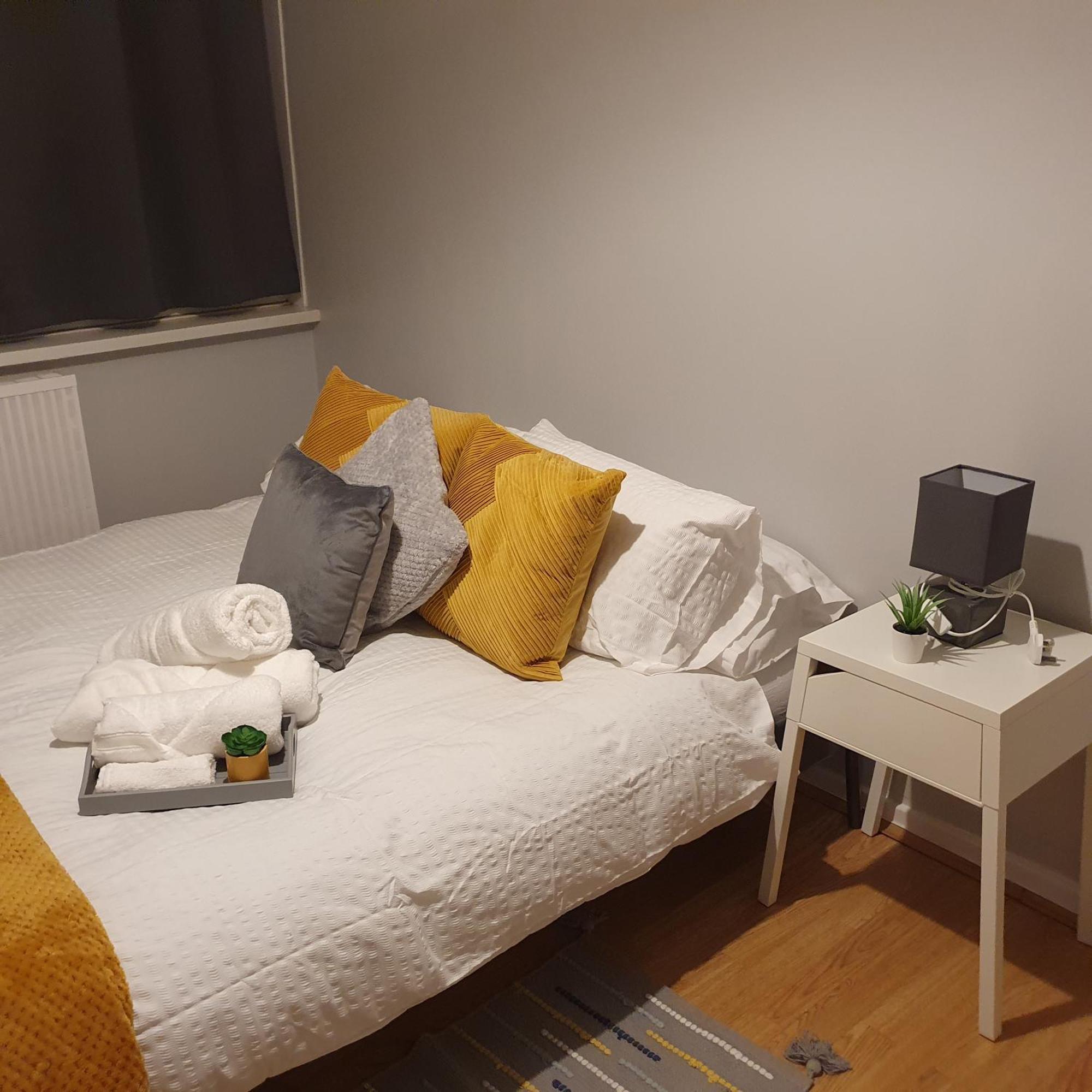 Pensión Yolo House *