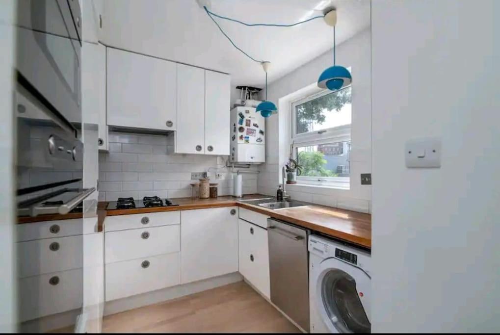 Casa de Férias 2 Bedroom Canal View, Near Kings Cross & Camden *