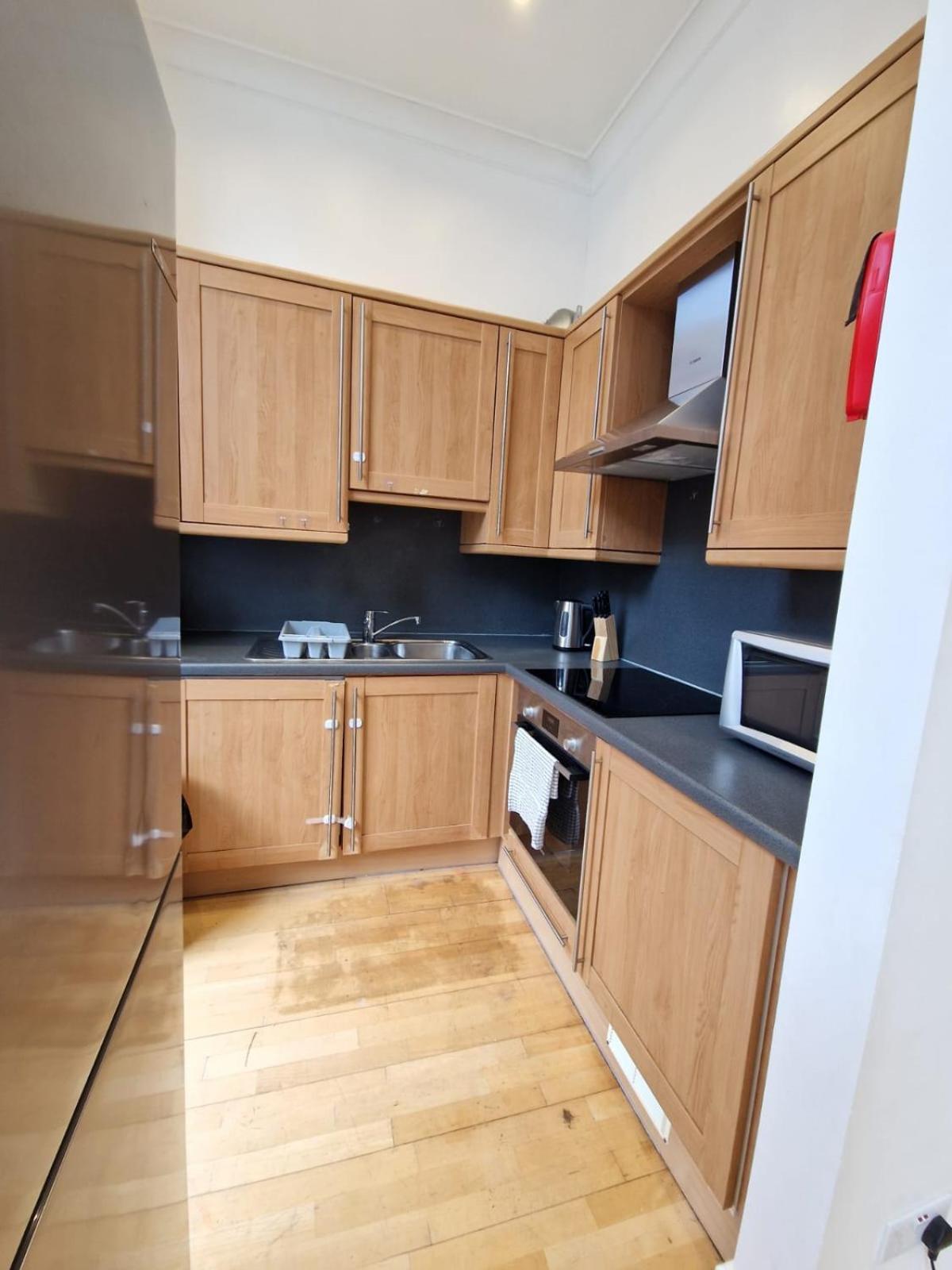 Apartment Clarges