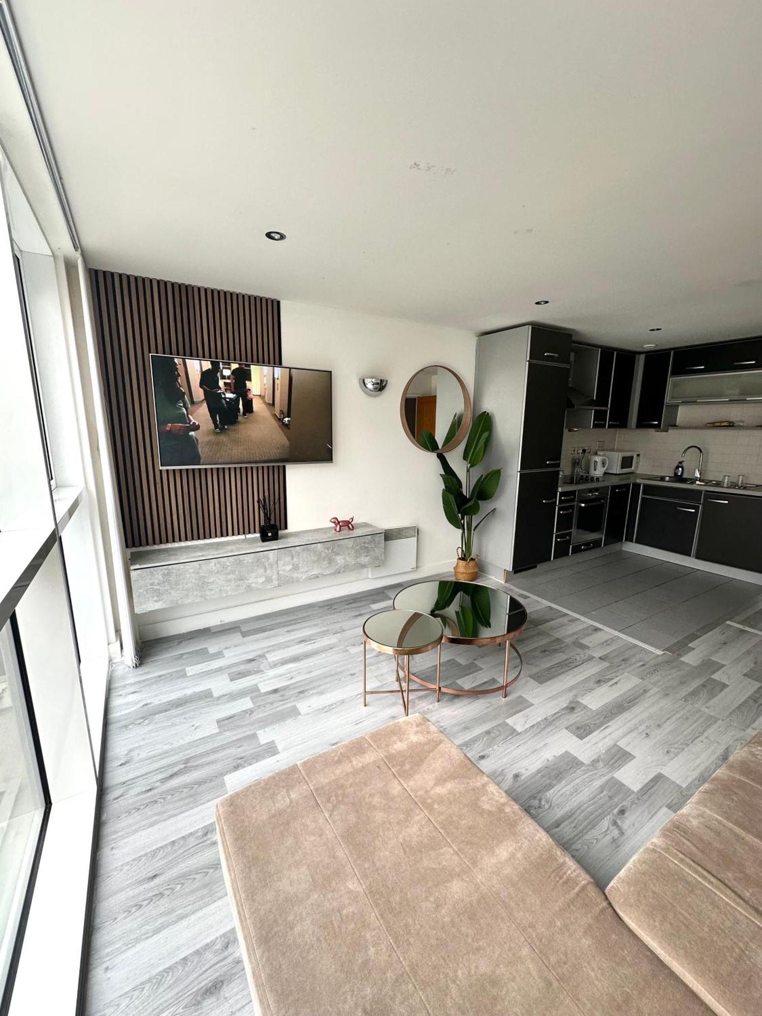 Glam Escape: Lavish Haven Appartement *