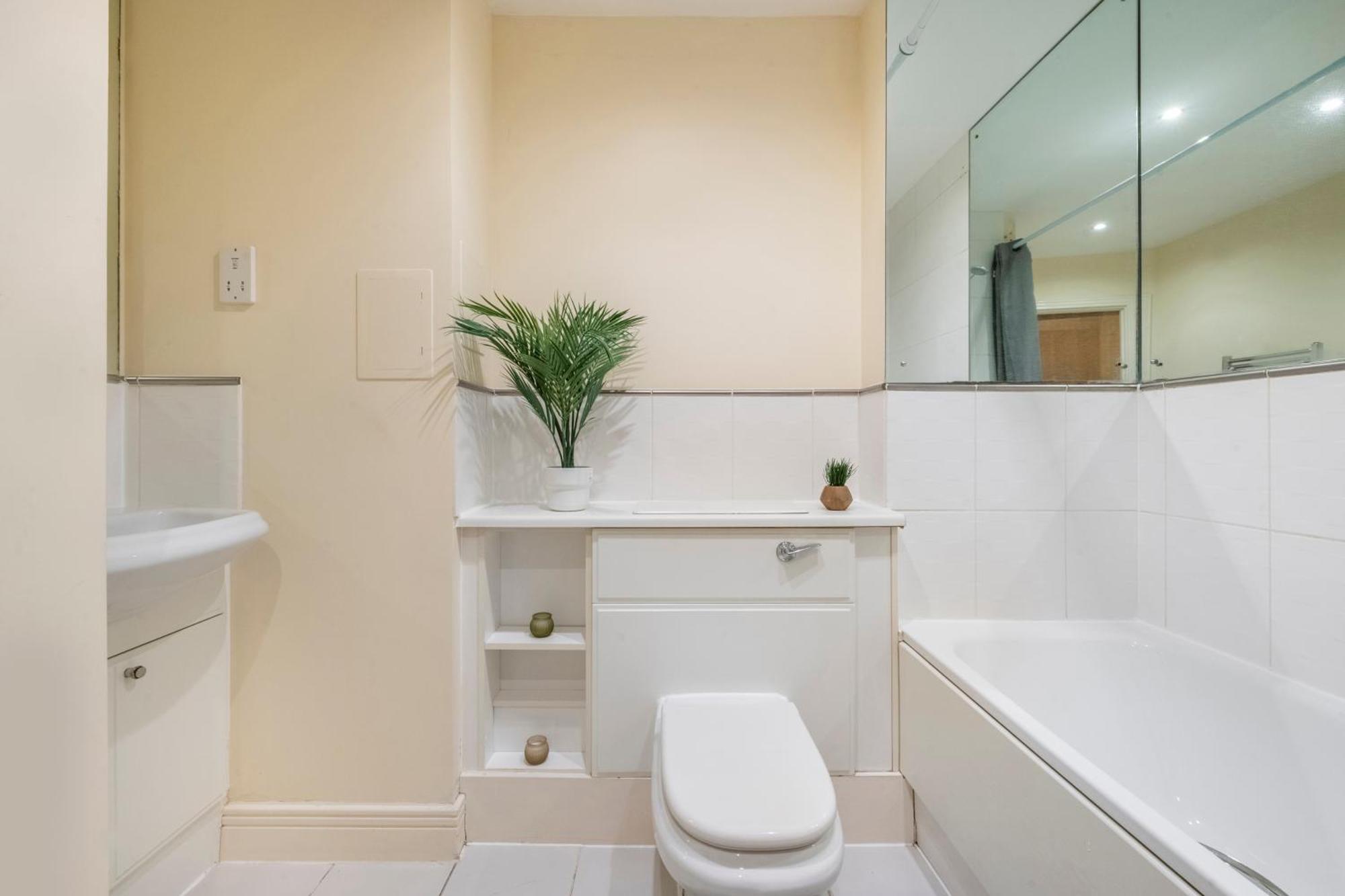 River View 2 Bed 2 Bath Flat - Airport, Excel, Pontoon Dock Londres