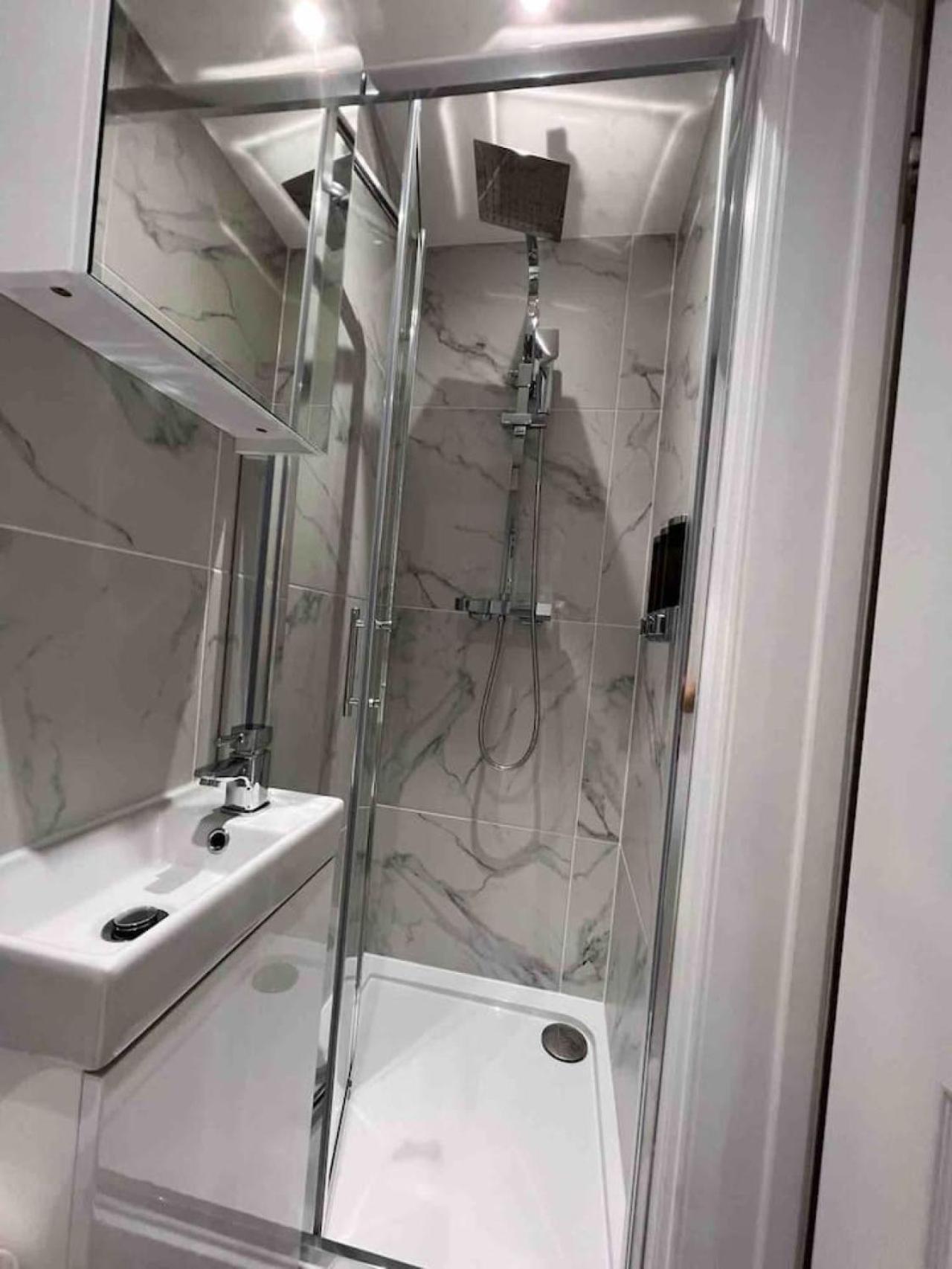 Casa de hóspedes London- Zone 2 En-suite Londres