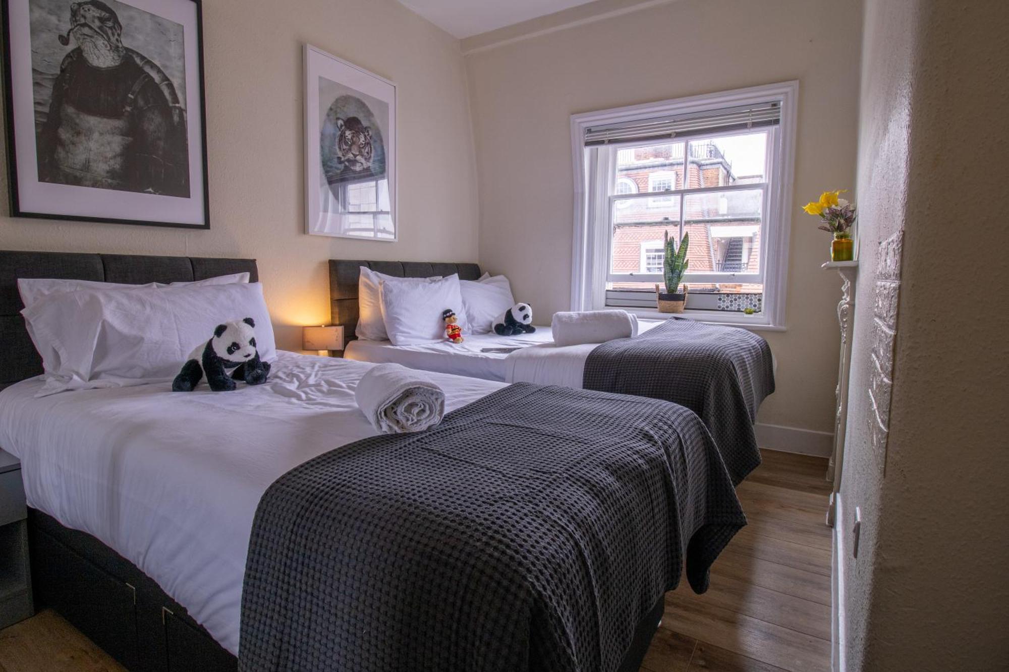 Apartment Cosy 2-bedroom In Mayfair 8cb - 4th Floor No Elevator London