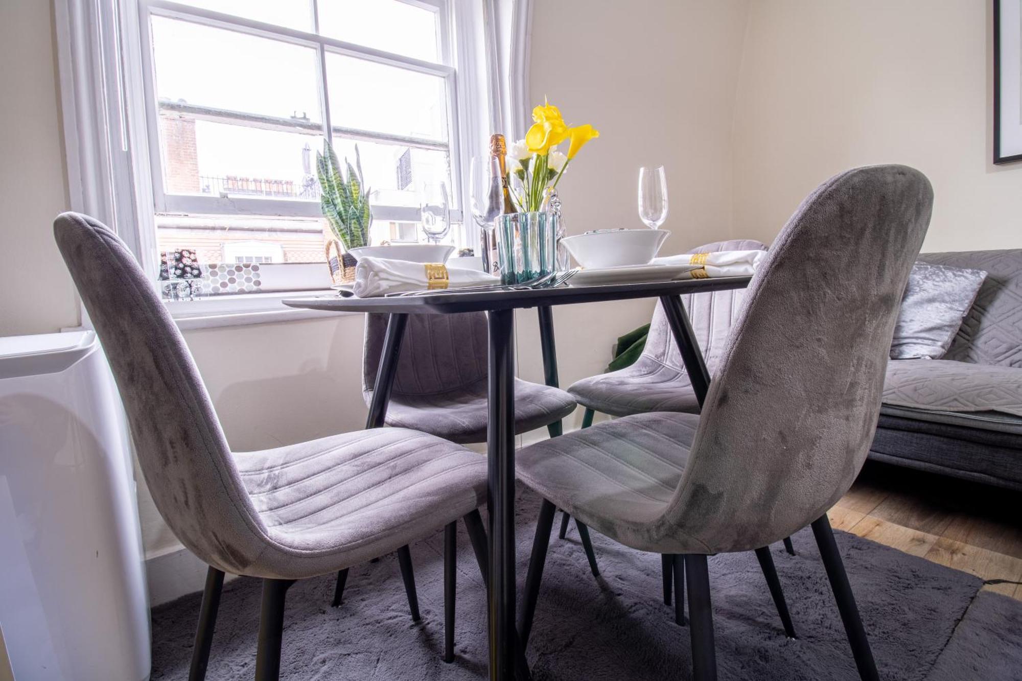 Apartment Cosy 2-bedroom In Mayfair 8cb - 4th Floor No Elevator *