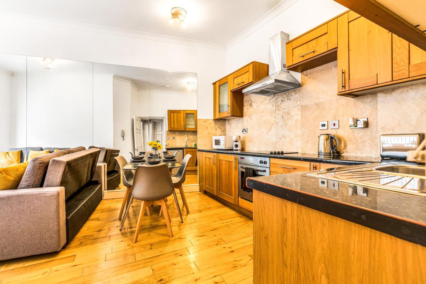 Apartamento Luxstay2 Earls Court - Sleeps Up To 8 *