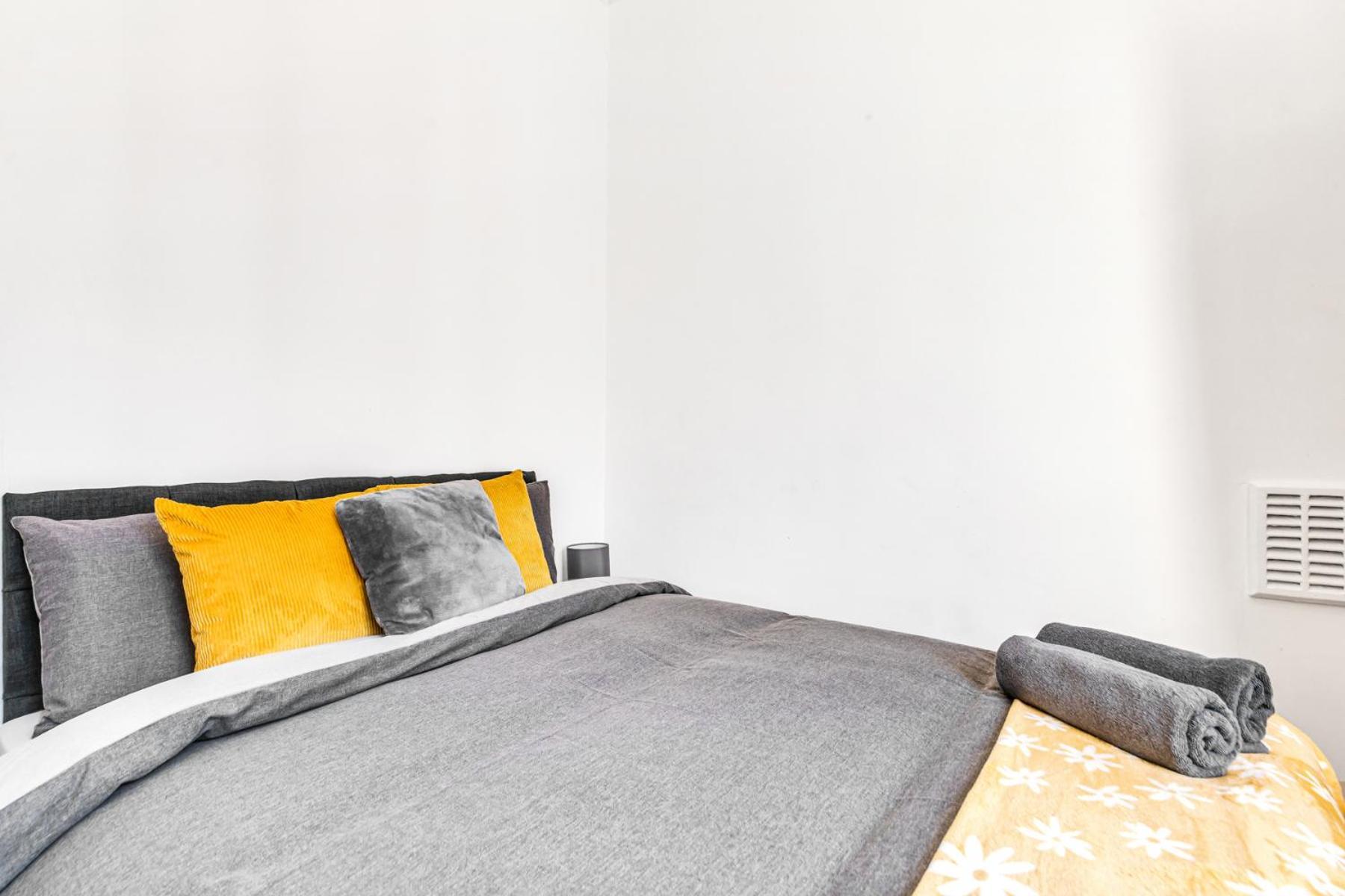 Luxstay2 Earls Court - Sleeps Up To 8 *