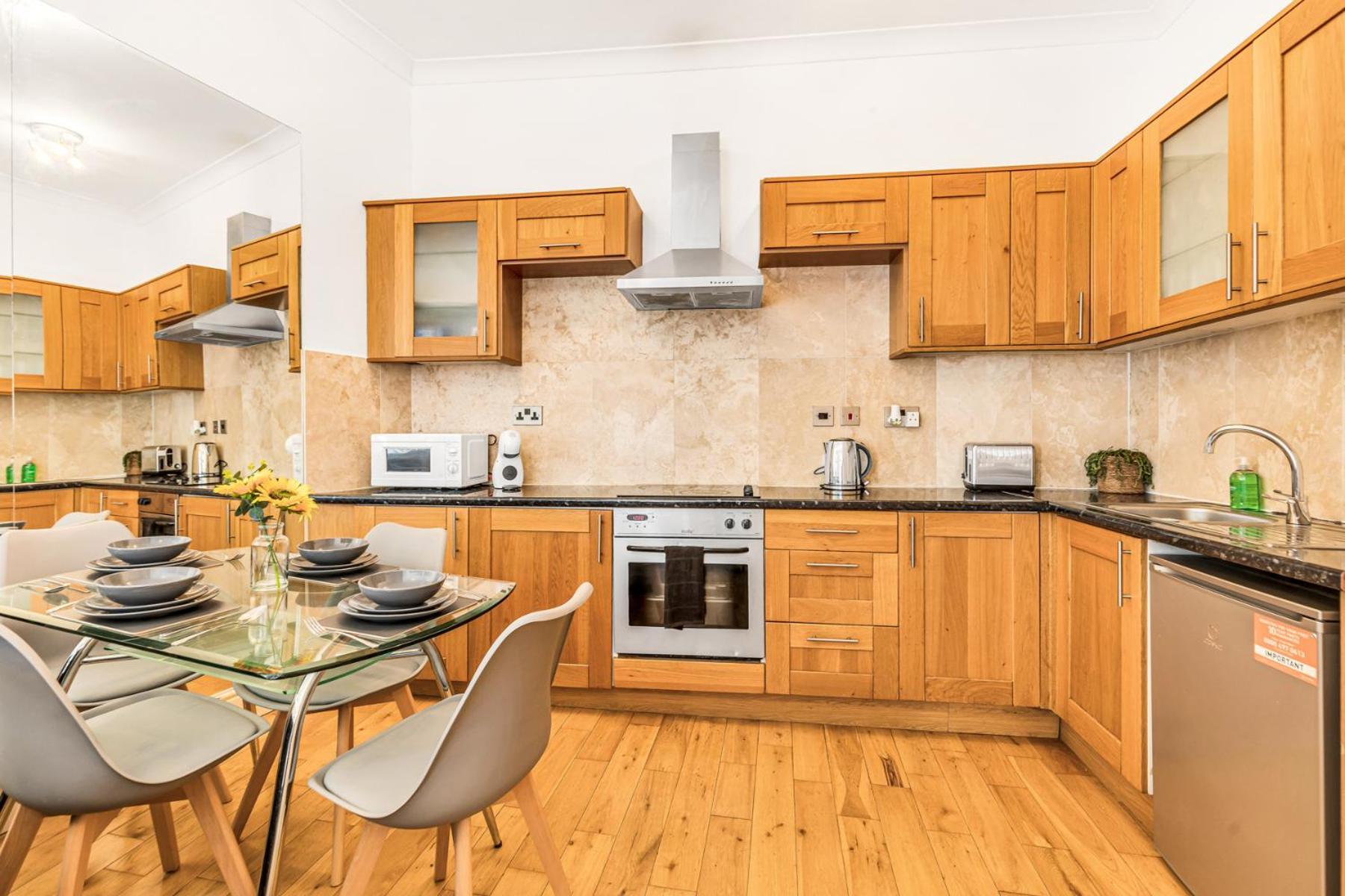 Luxstay2 Earls Court - Sleeps Up To 8 * Londres