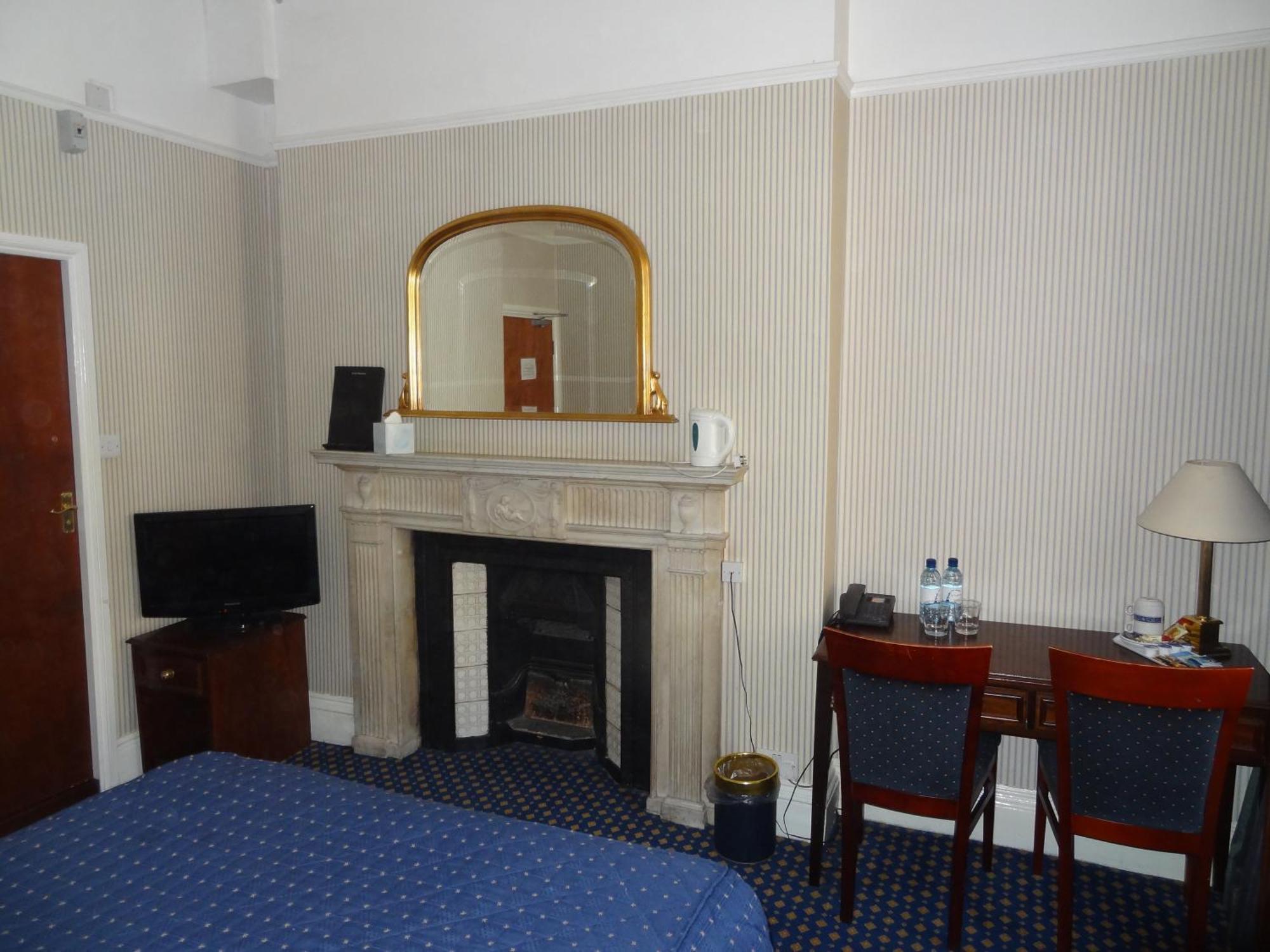 Gasthof Regency House