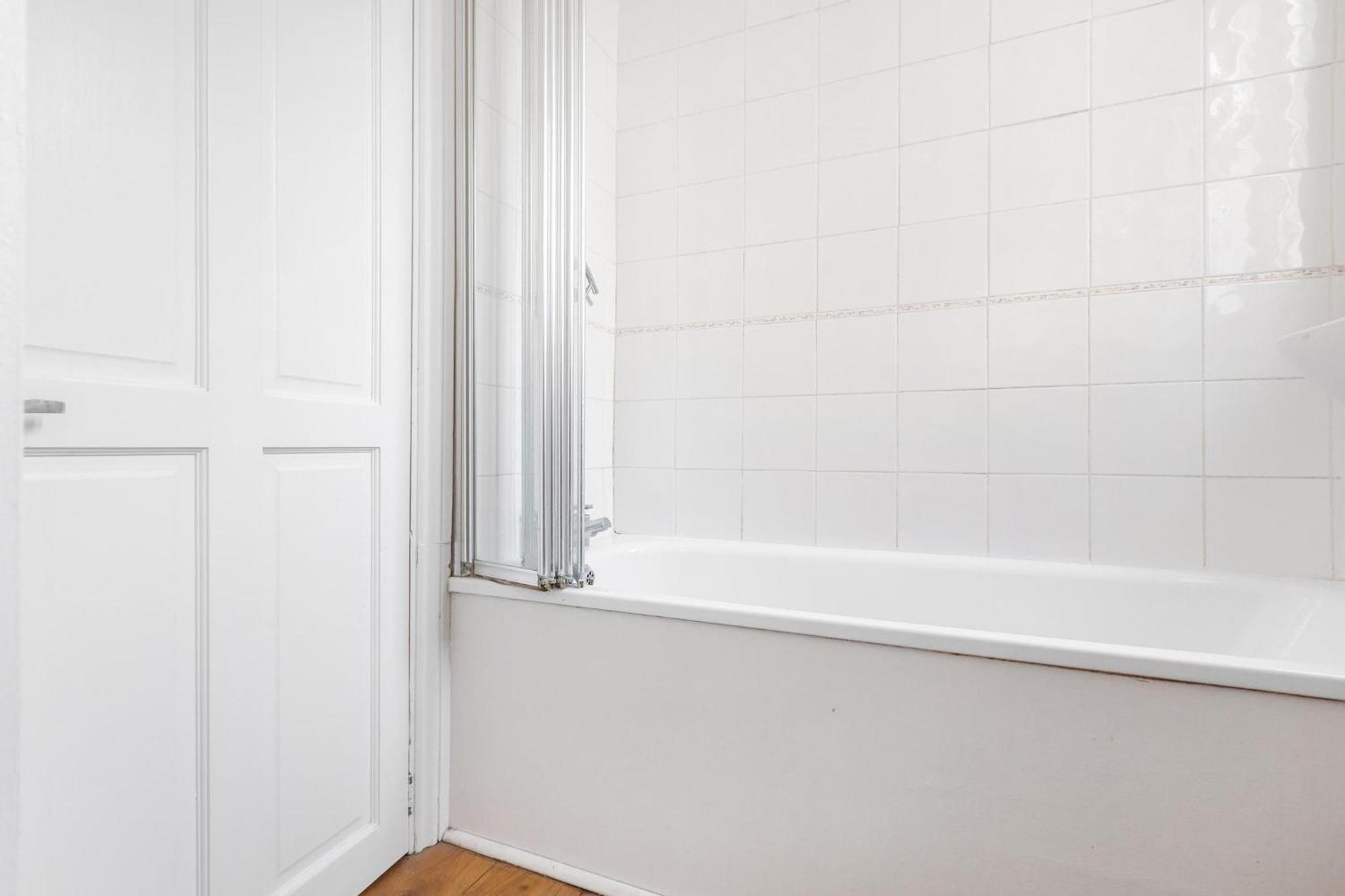 Apartamento 1 Bed & Garden, Sunny Artist Flat - 20mins To