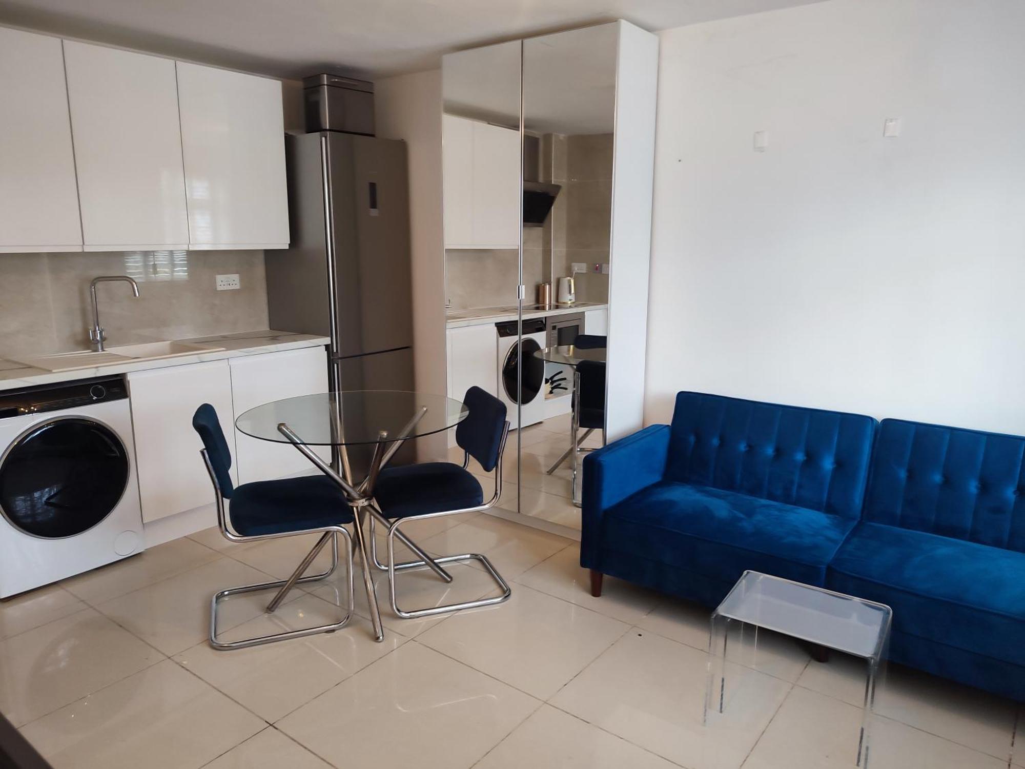 Appartement Bright And Spacious Studio Flat
