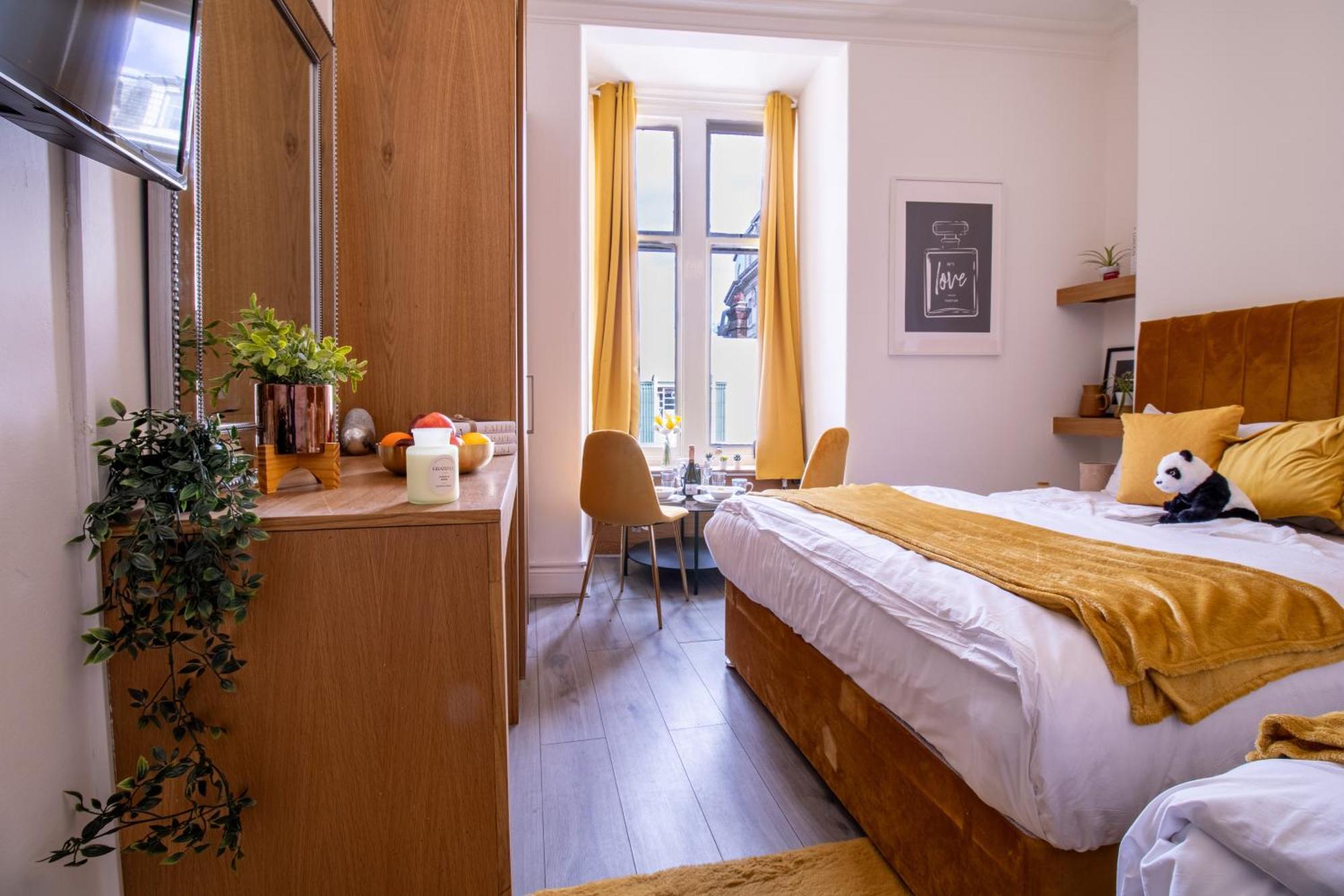 Apartment Spacious On Oxford Street 9gc London