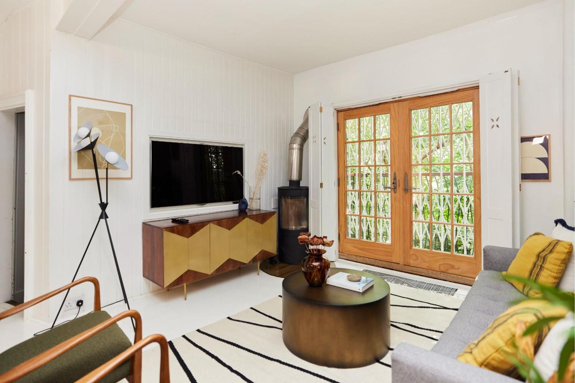 The Hampstead Wonder - Spacious 4bdr House With Balcony Appartement *