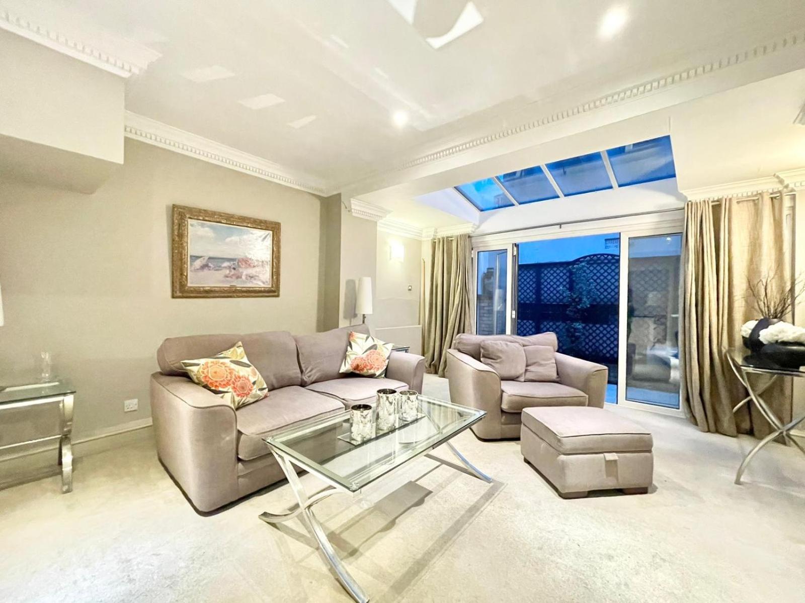 Apartamento Mayfair 2 Bedroom With Large Private Terrace Londres
