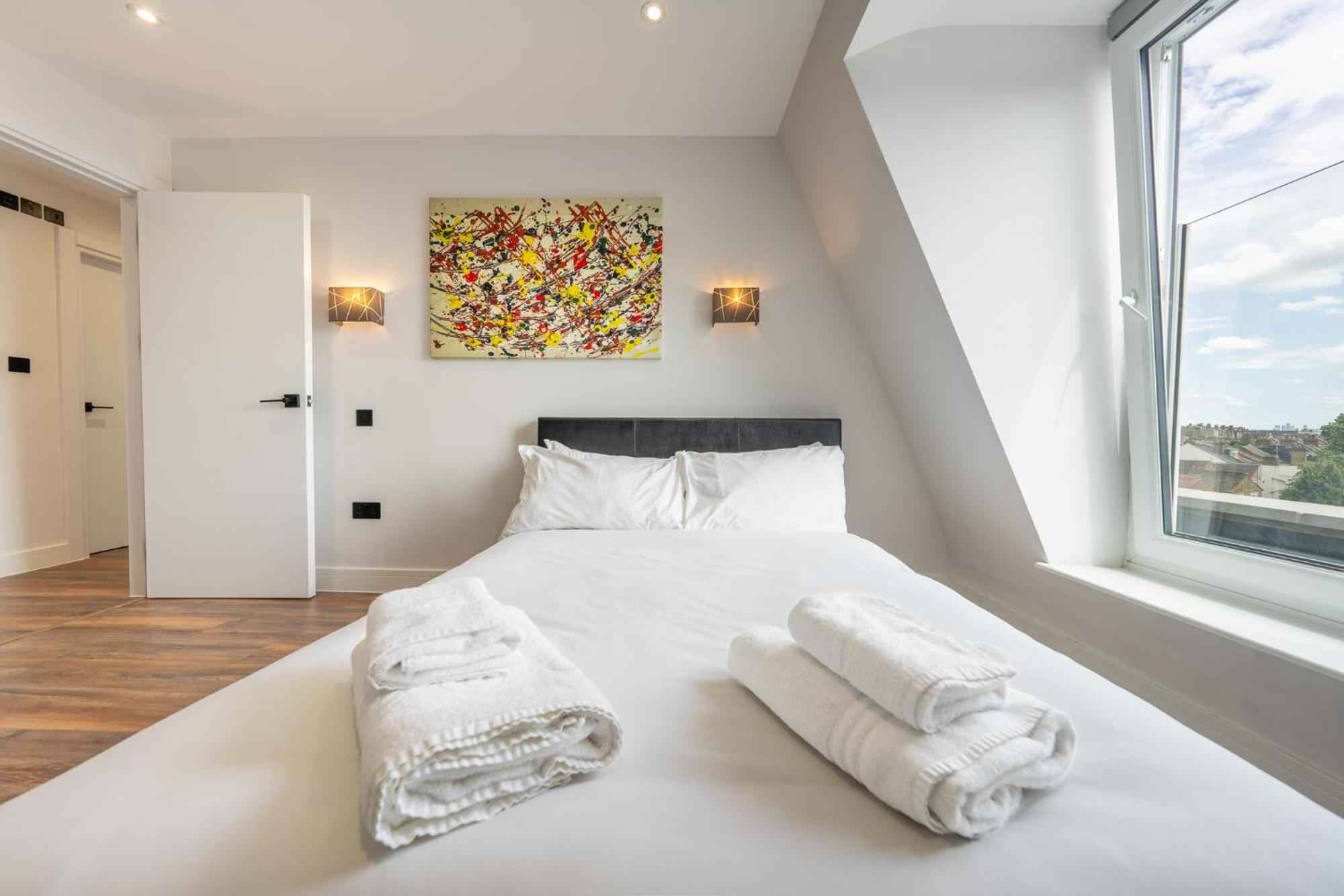 8 - West Brand New Loft Appartement