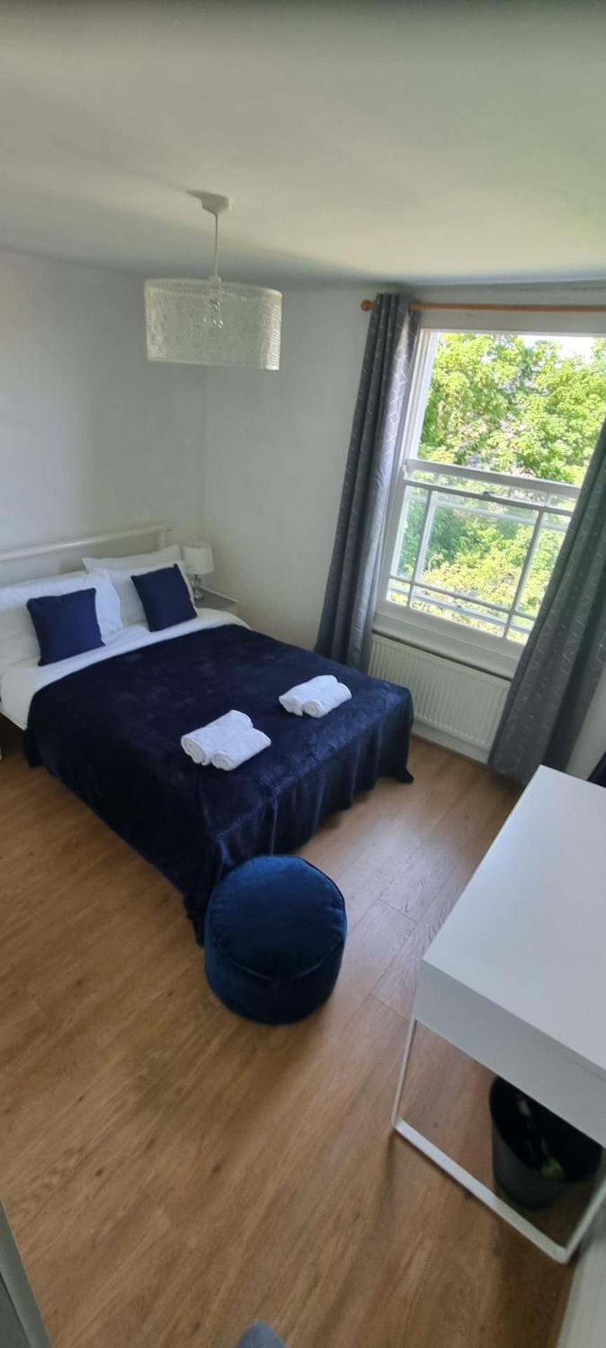 Evo View - 1 Bed - Stunning Views 3 Mins Walk Mile End Station Apartamento *