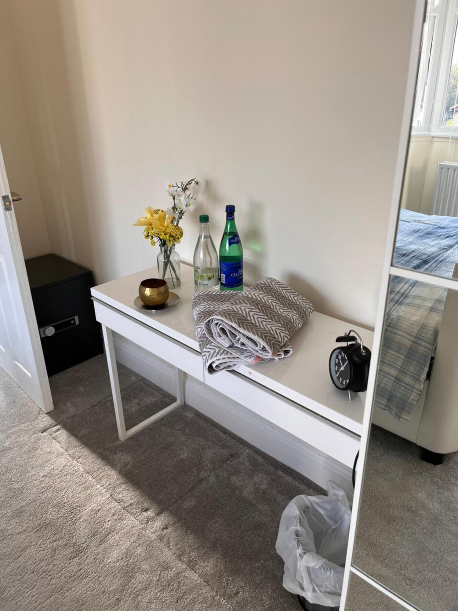 Bed & Breakfast From Cosy