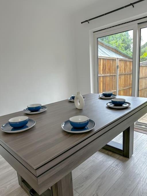 Apartamento Comfortable In 3 Bed House *