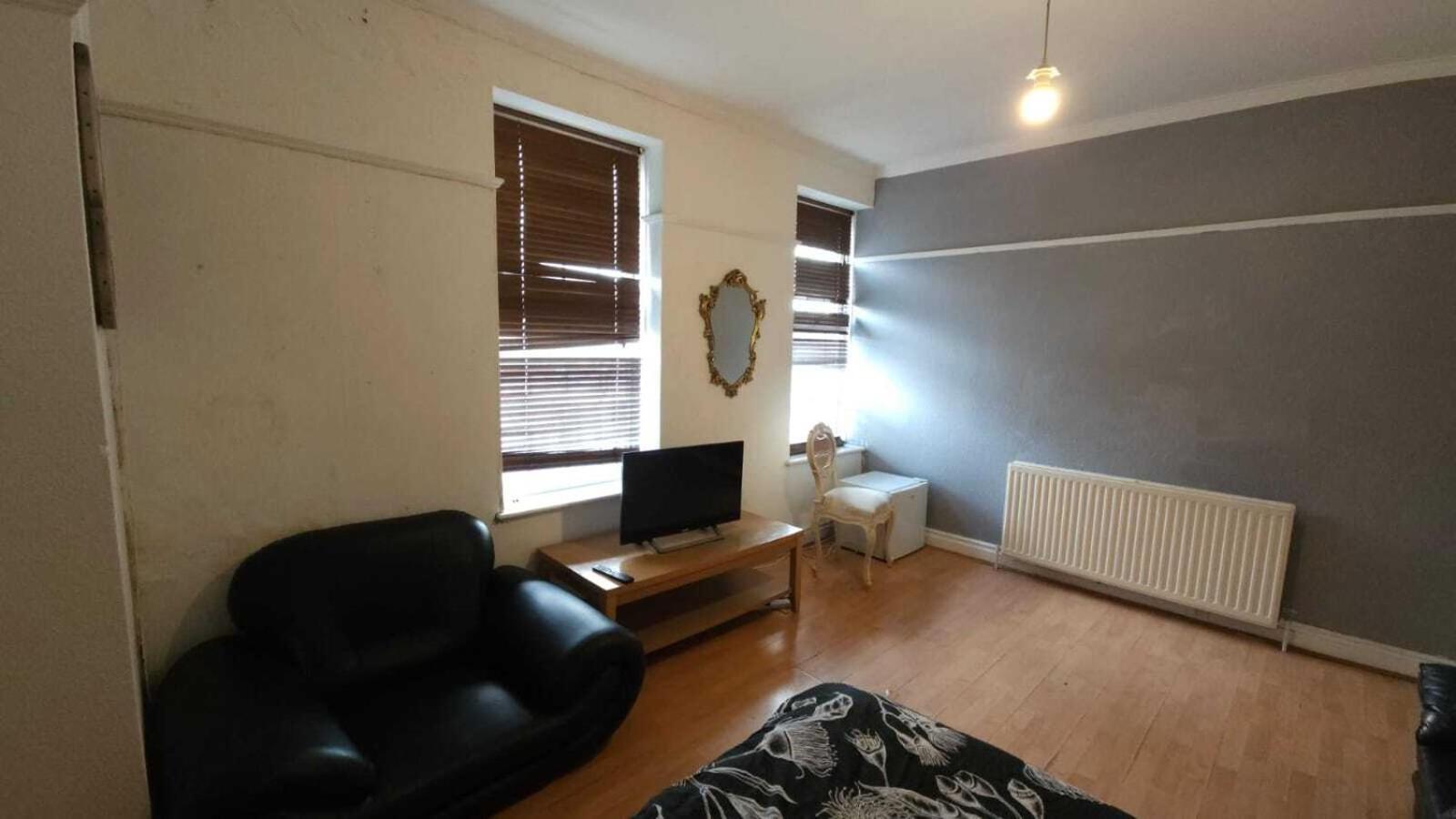 Edgware Station Apartamento