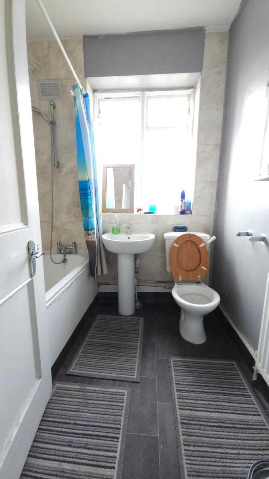Edgware Station Apartamento *