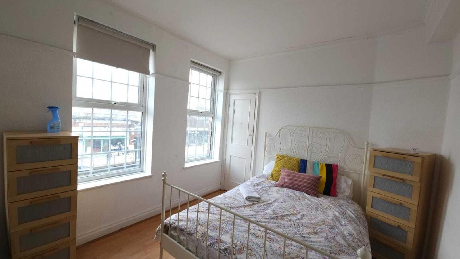 Edgware Station Apartamento Londres