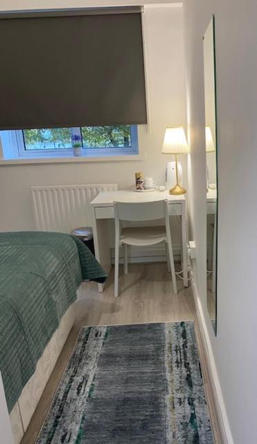Private In Sidmouth Street, Kings Cross * Londres