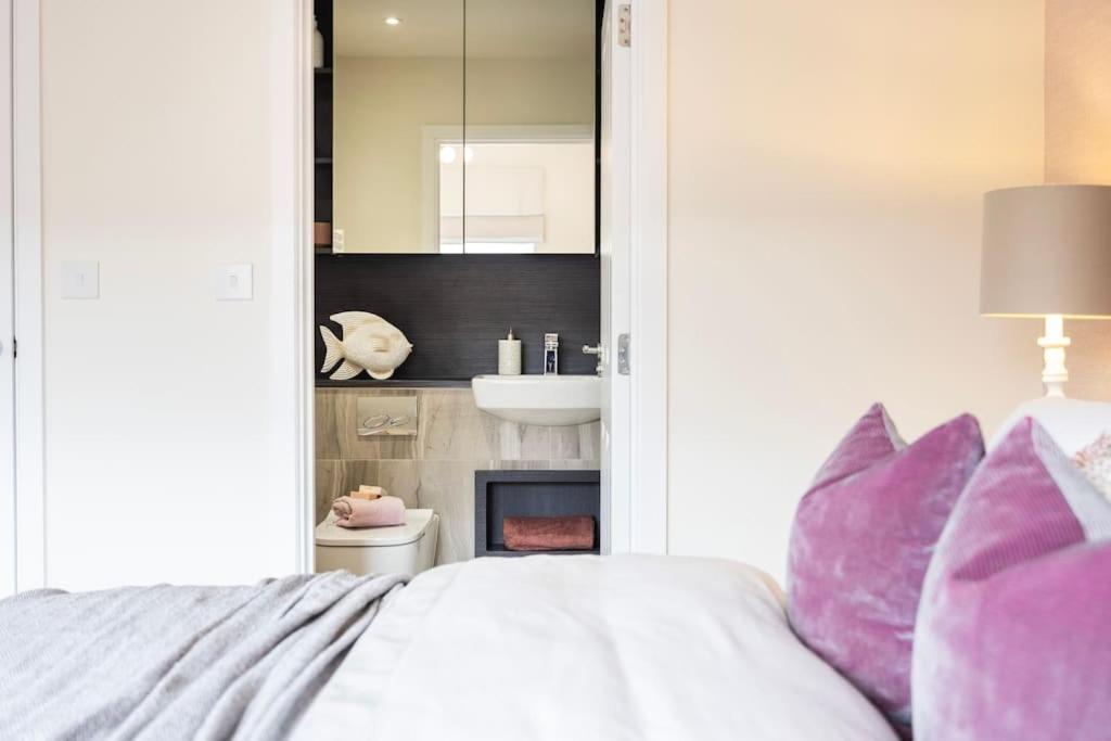 Free Parking/luxurious 3 Bd House/best Offer * Londres