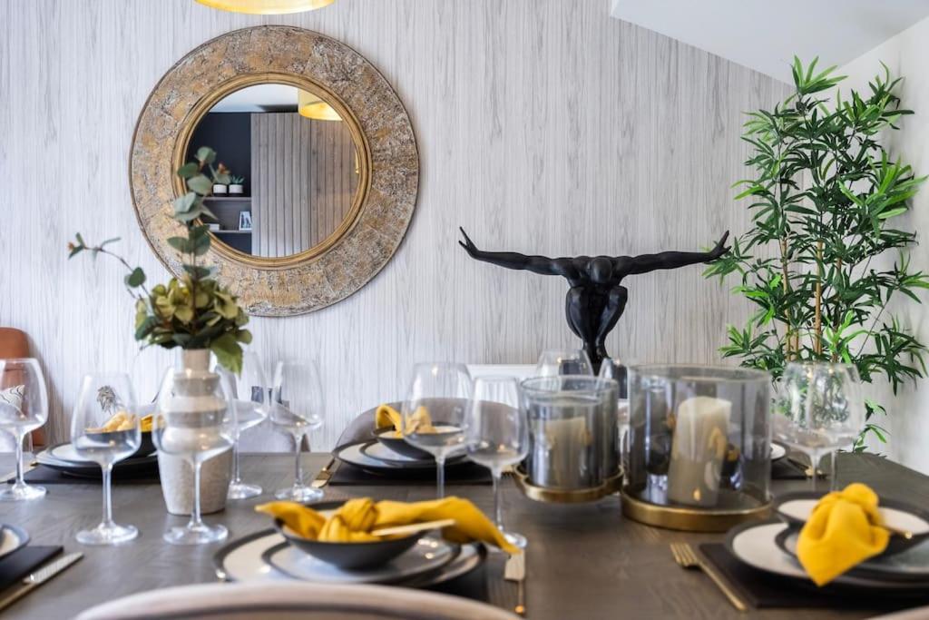Free Parking/luxurious 3 Bd House/best Offer Apartamento *