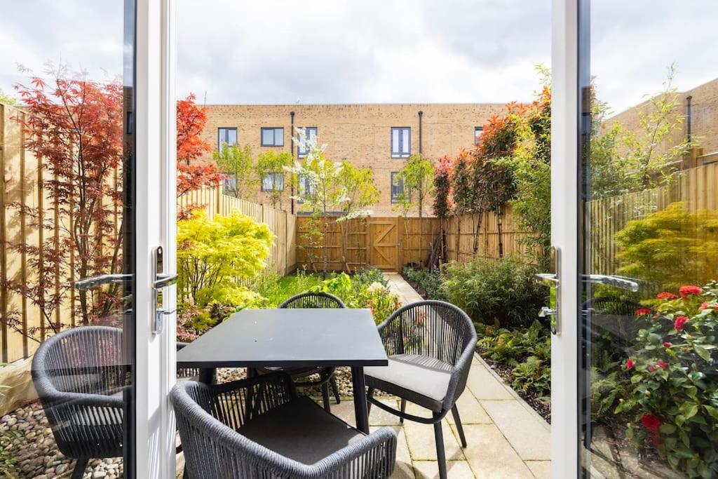 Free Parking/luxurious 3 Bd House/best Offer Apartamento