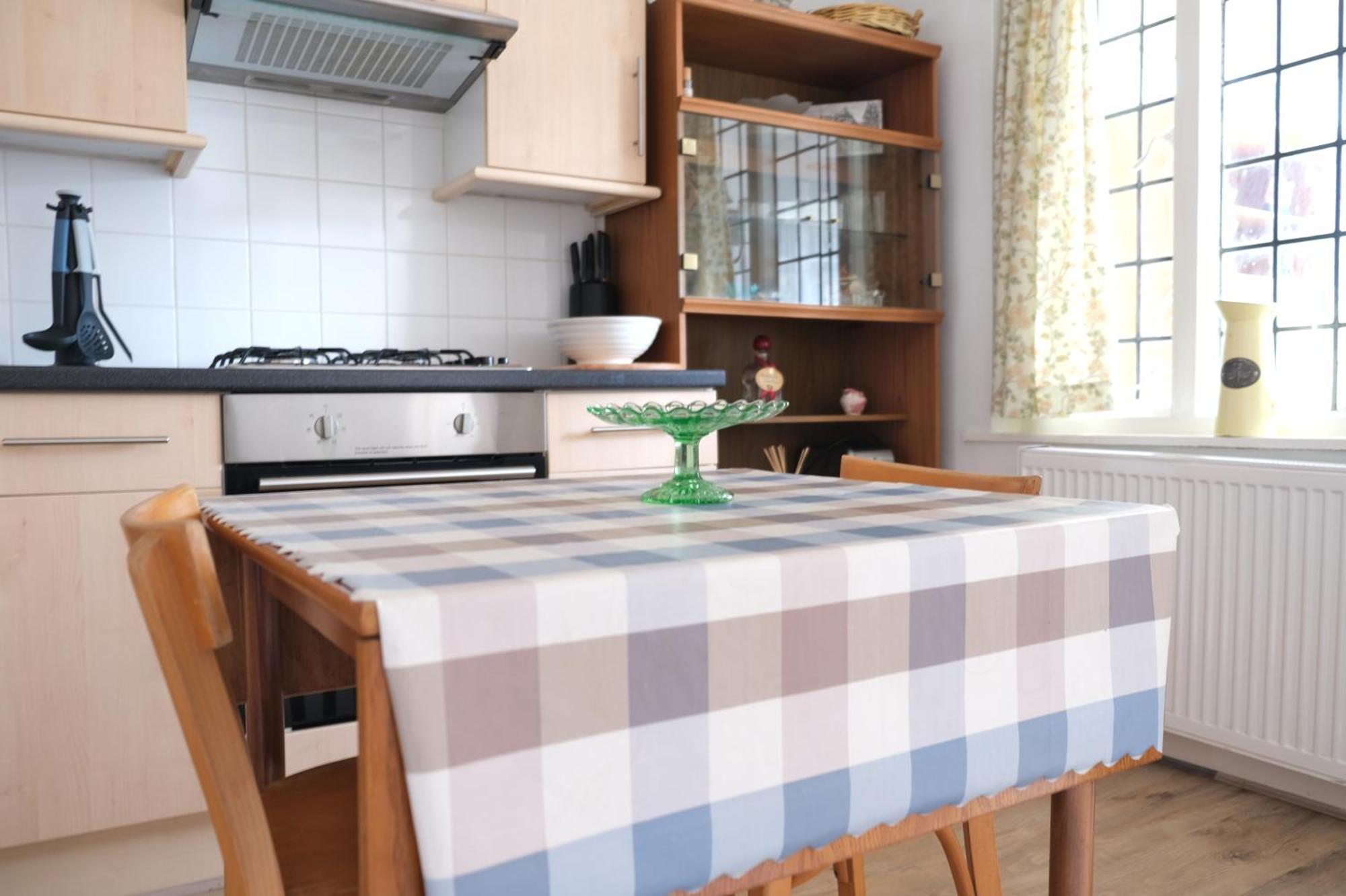 Lynton Road Apartment London