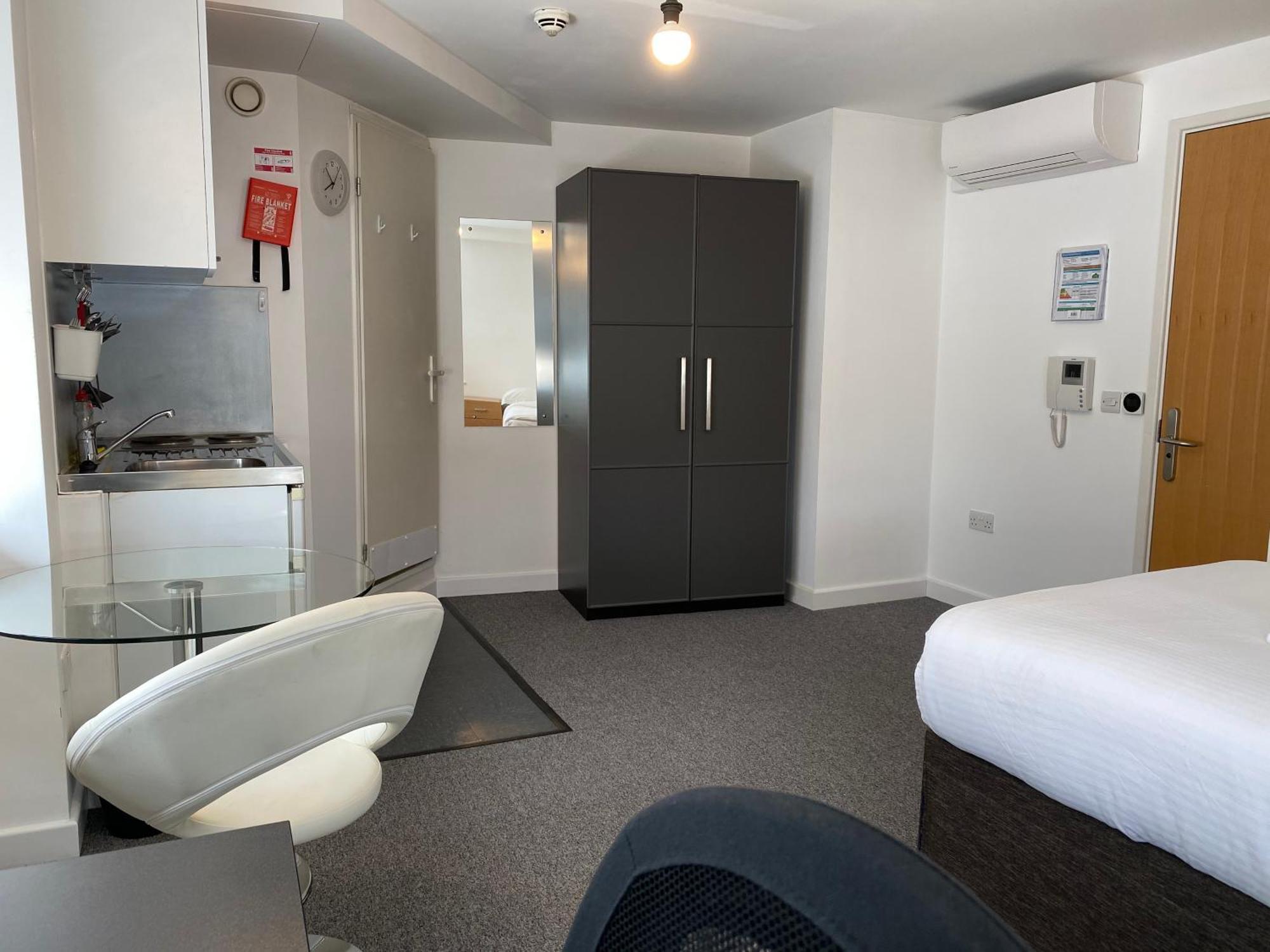 Studio Flat Farringdon Aparthotel London