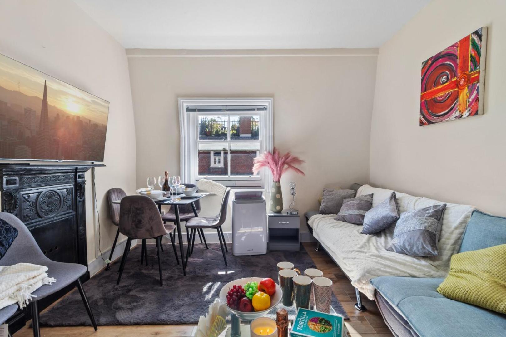 Luxury 2 Bed In The Heart Of Mayfair Your Stylish Retreat 4th Floor No Lift Apartamento