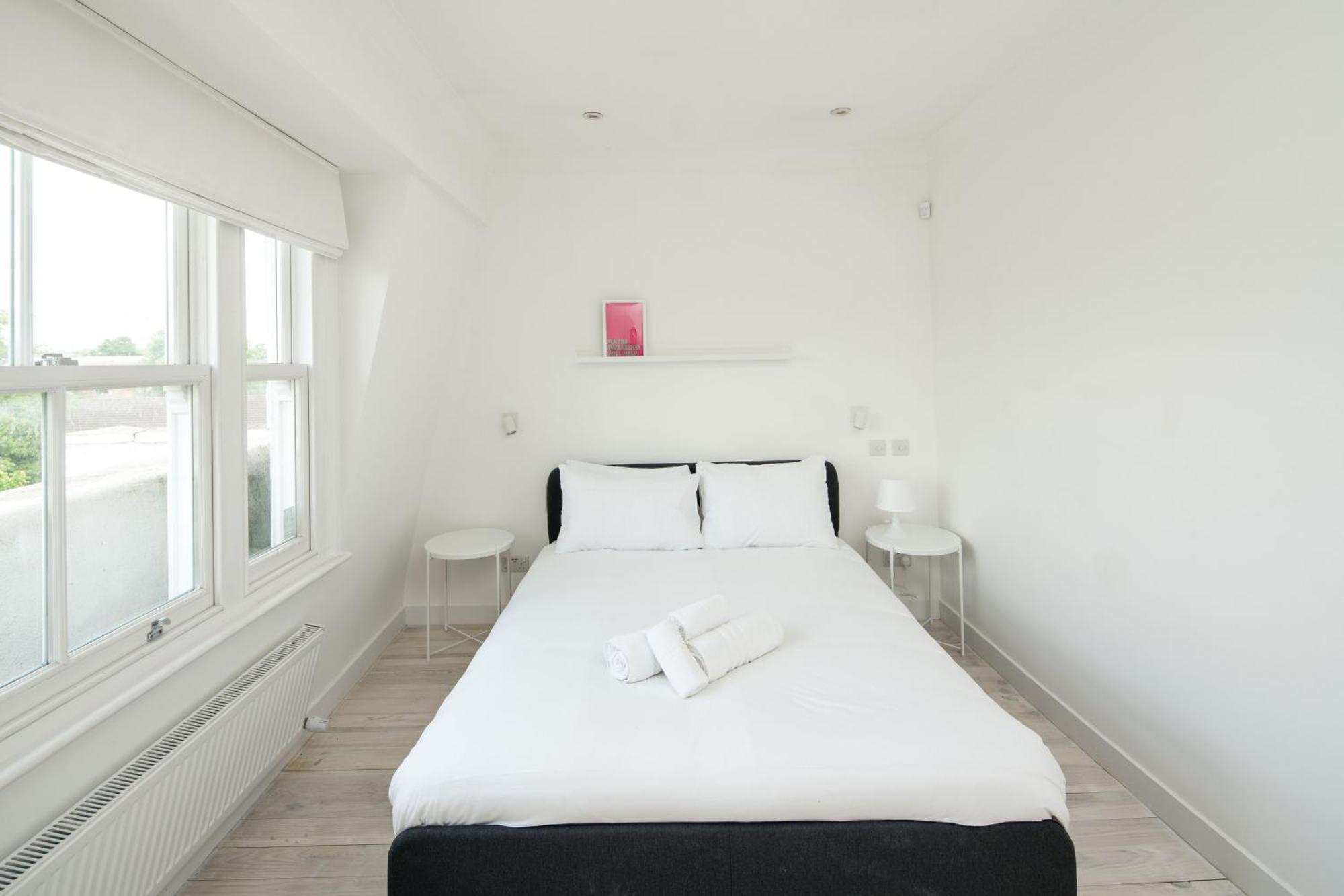 Elegant 2bd Flat Near Portobello Rd With Balcony Apartamento Londres