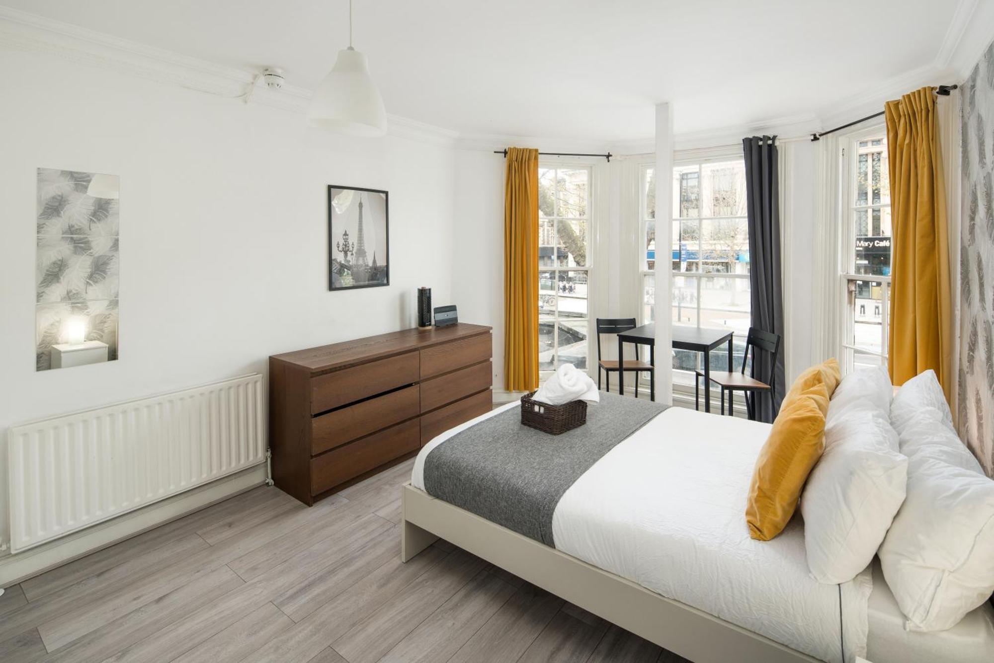 Gasthuis Private Double Shared Bathroom Near Centre Londen