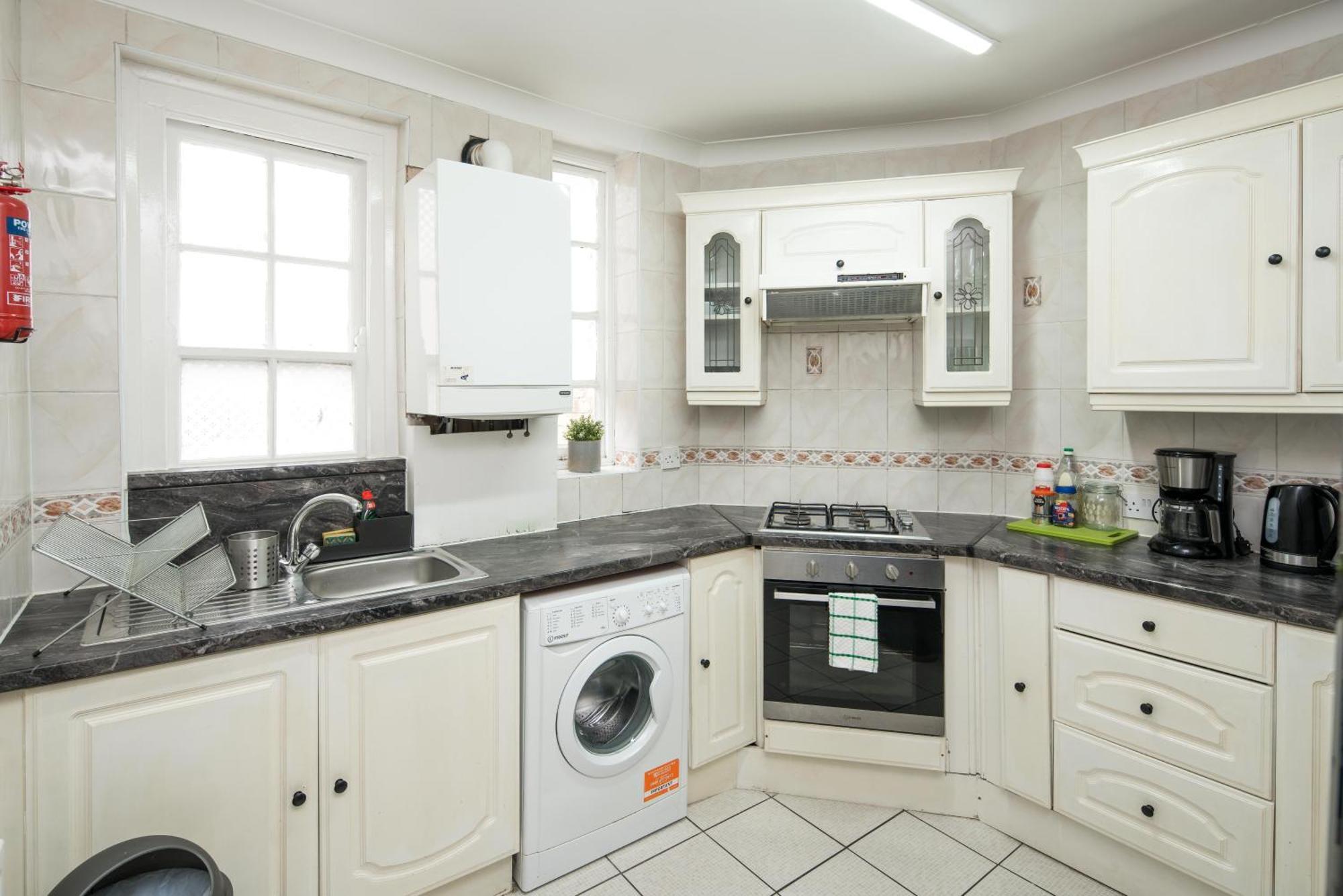 Gasthuis Private Double Shared Bathroom Near Centre *