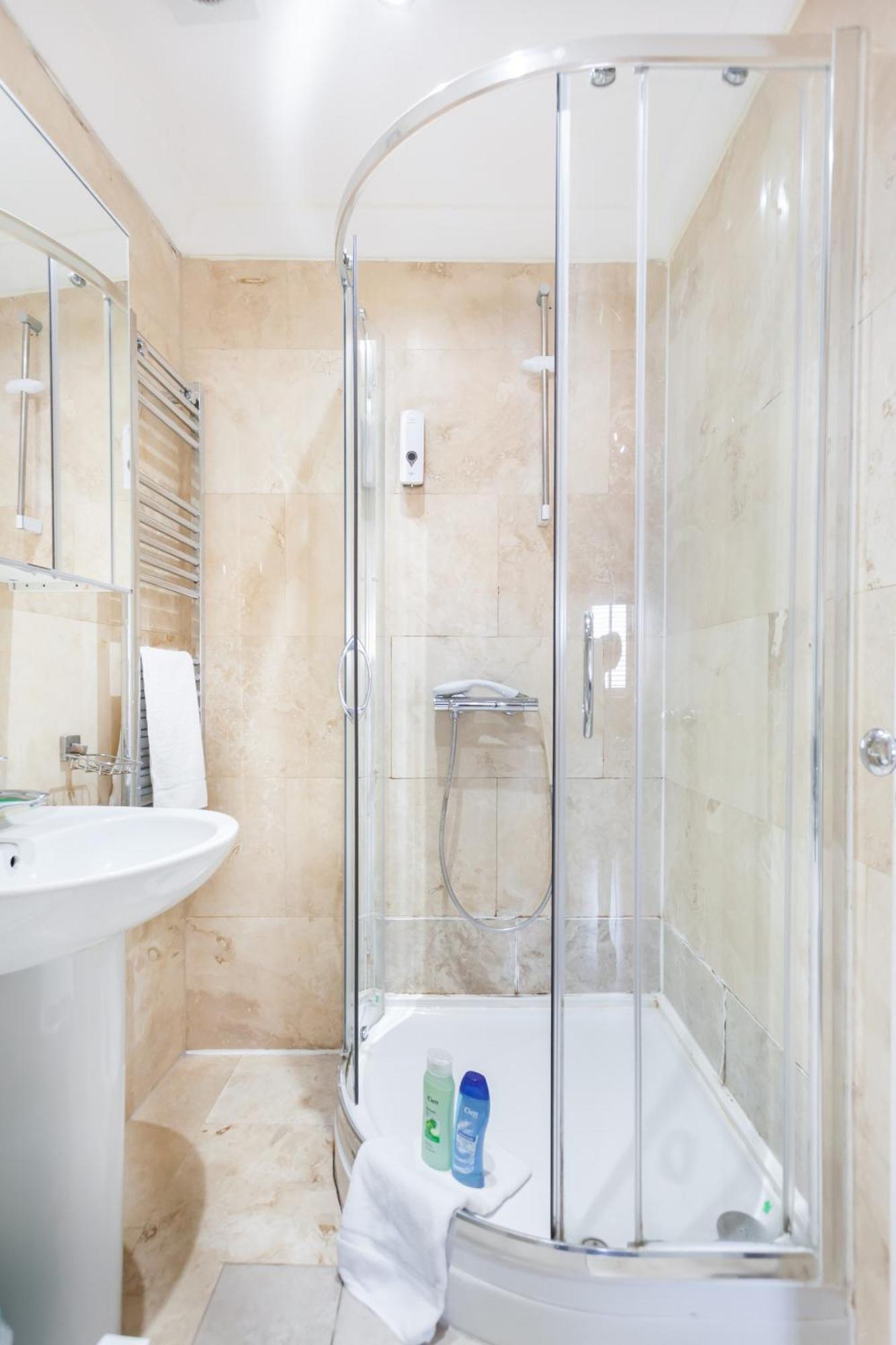 Kings Cross Prime Guest house 3*