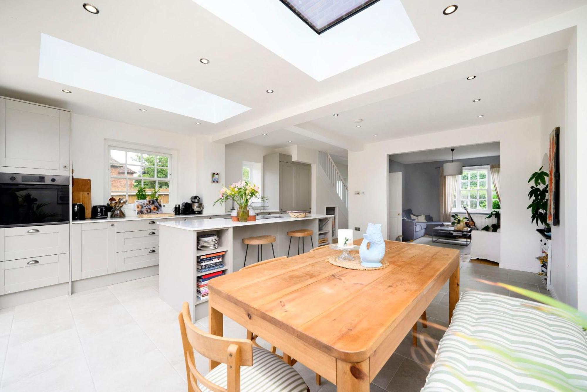Charming 2br House With Amazing Garden Hébergement de vacances