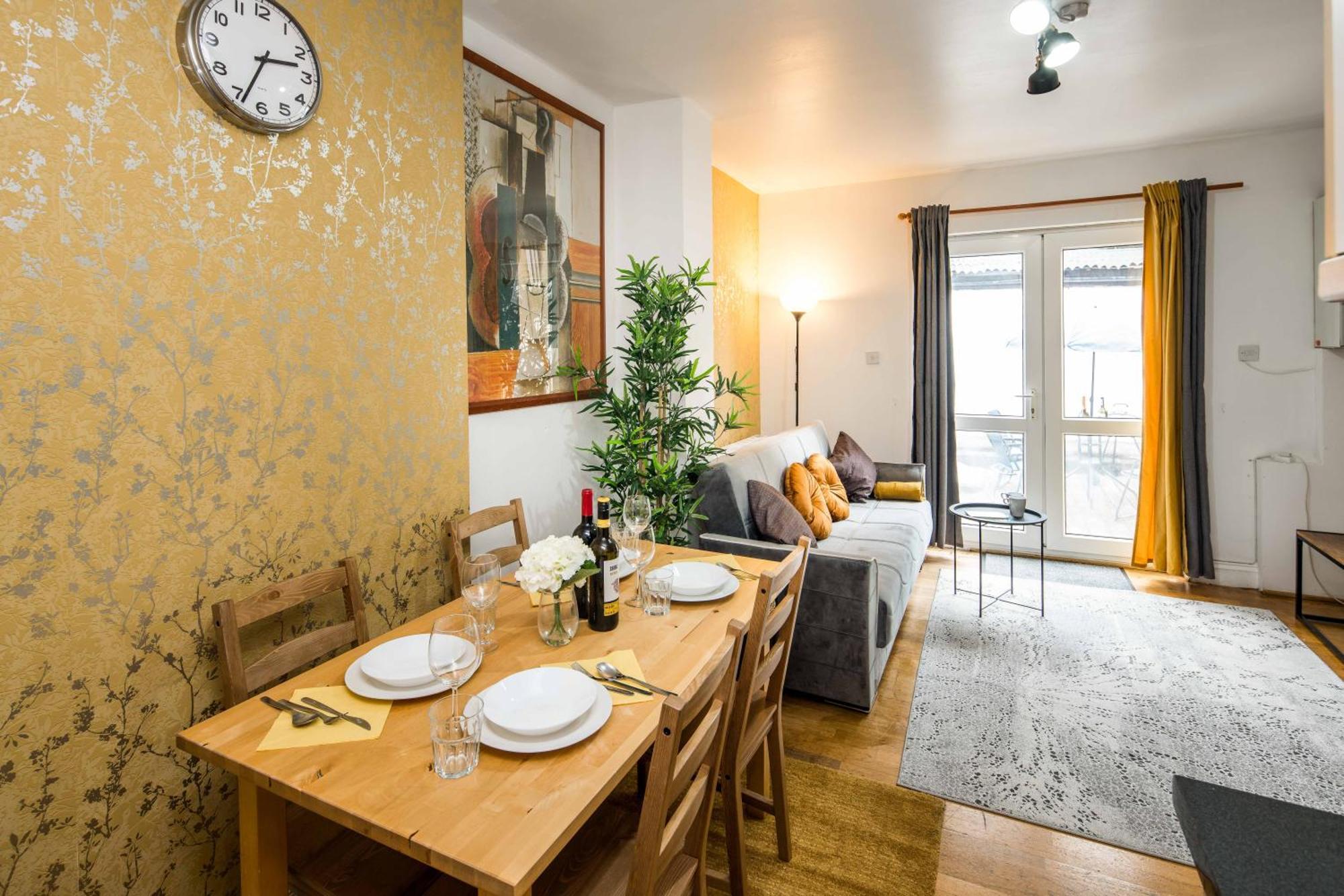 Serviced In Finchley Road Appartement Londen