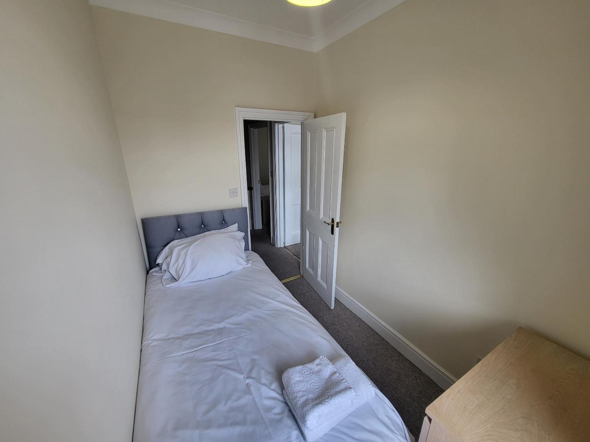 Spacious Central 5 Bedroom House By Tube Station Apartamento *