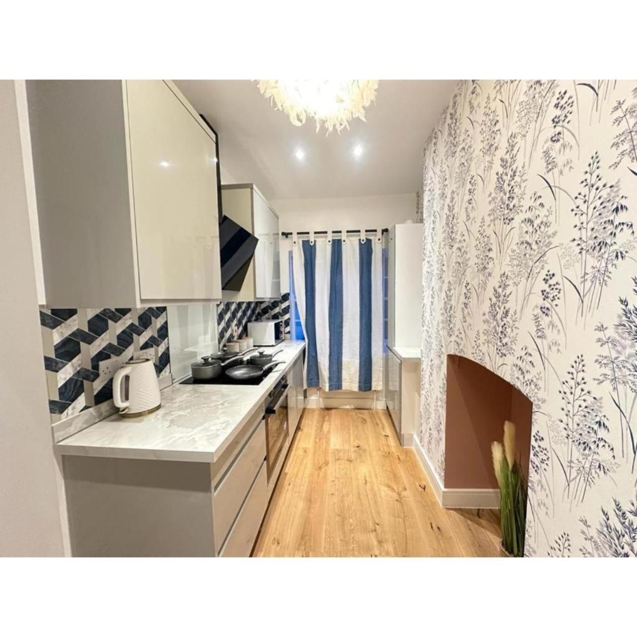 Apartamento F1- Stylish 1 Bed Flat Near Edgware Road Londres